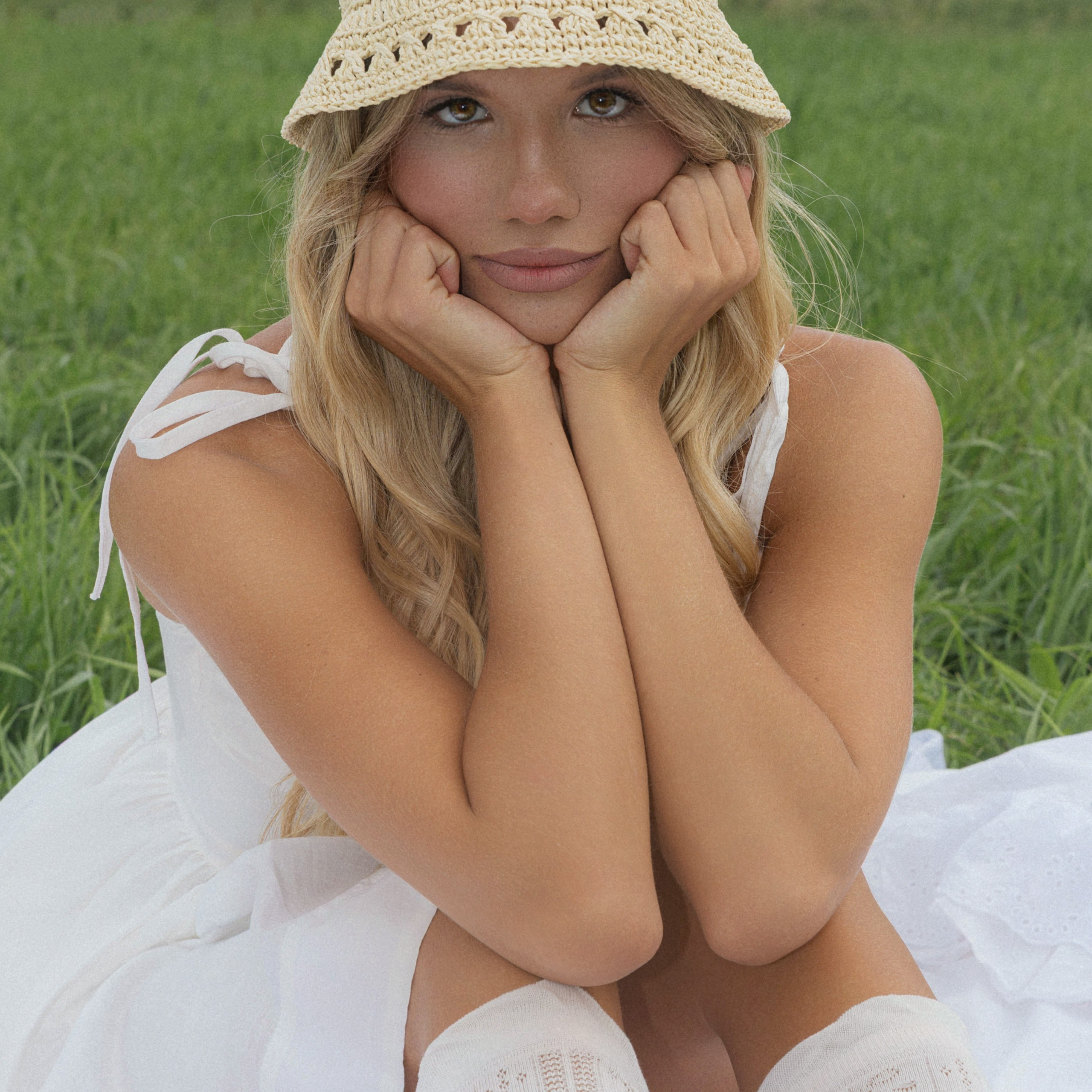 Village. Виктория Зиновьева | Фешн фотограф в Челябинске