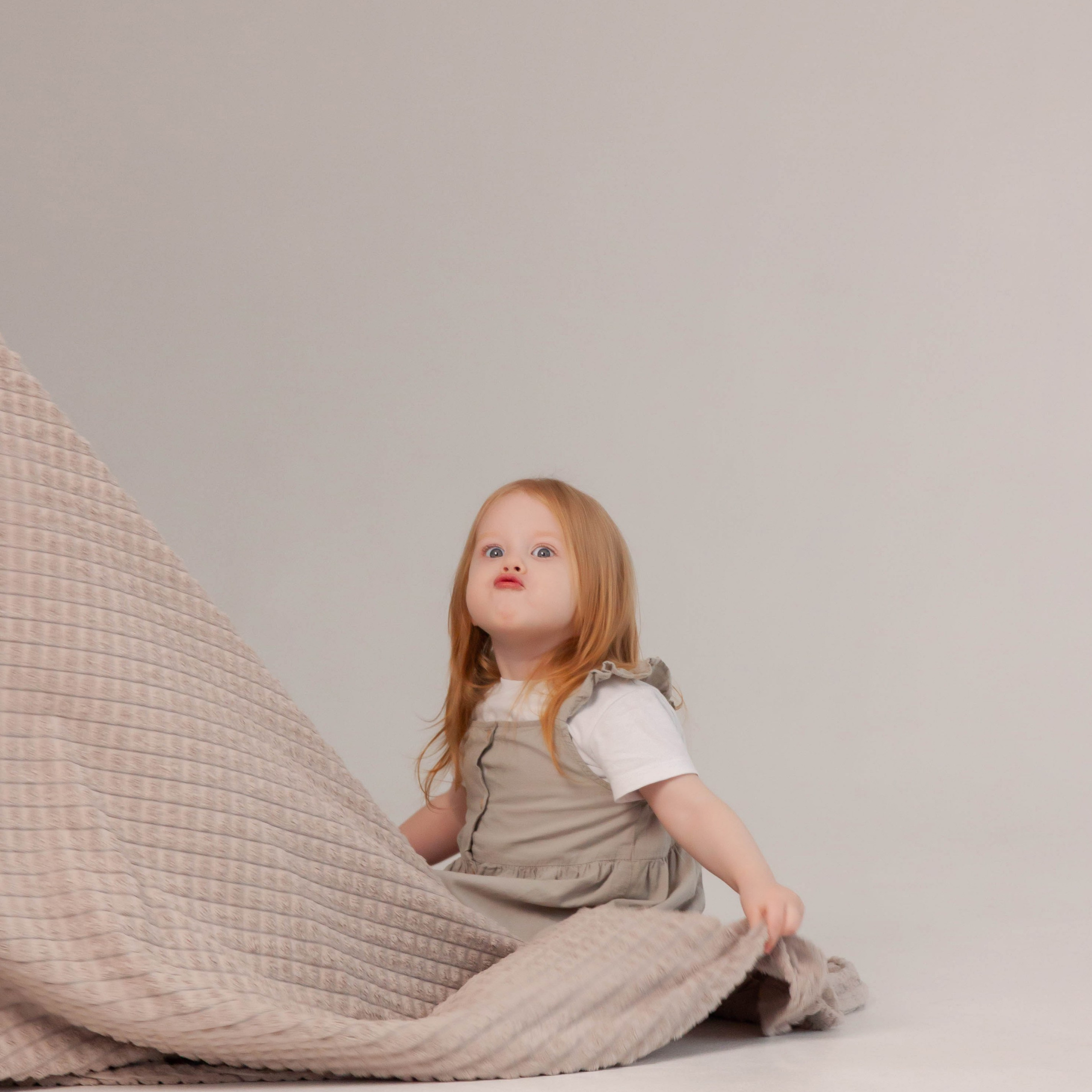 Настя и Мила