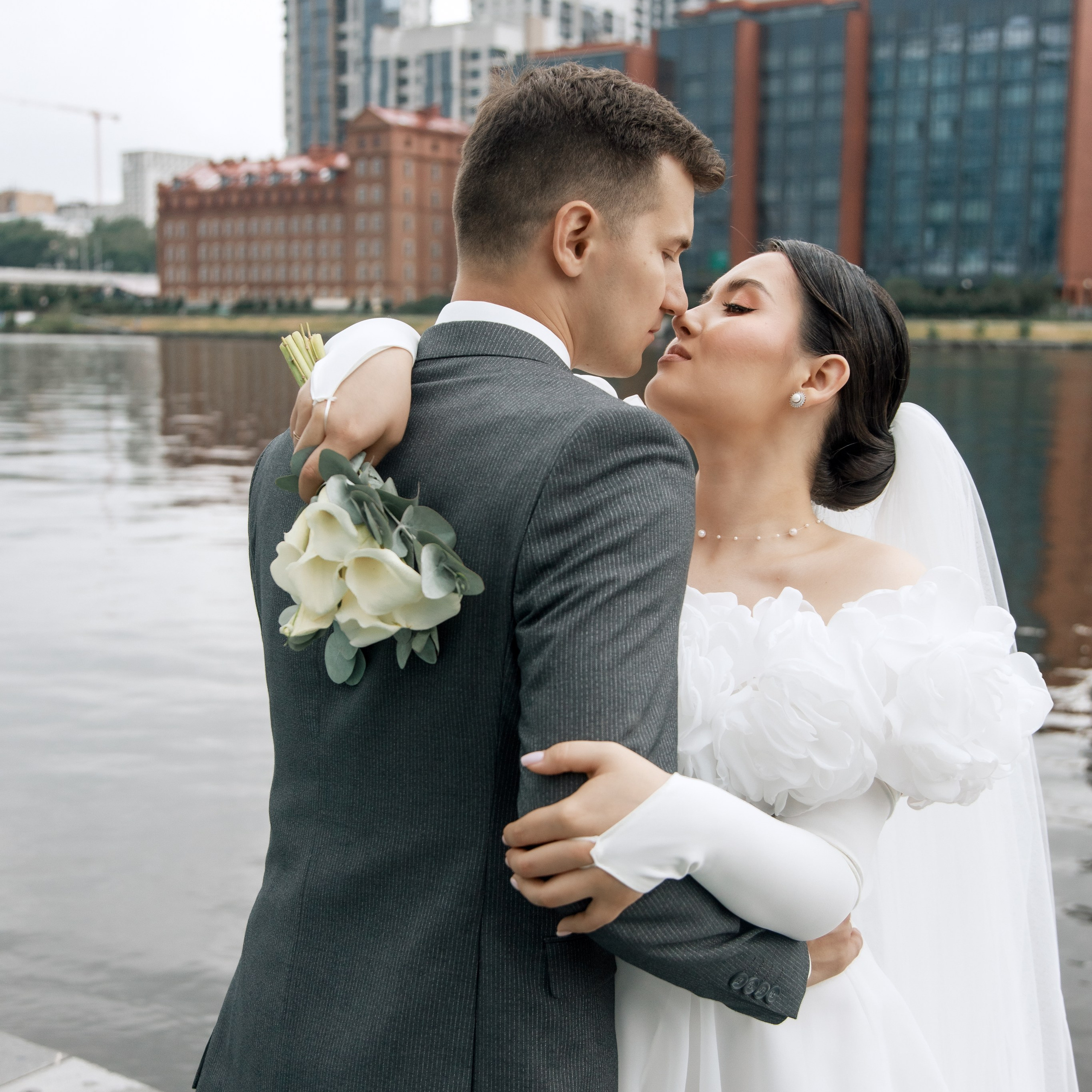 Хаят и&nbsp;Набережная