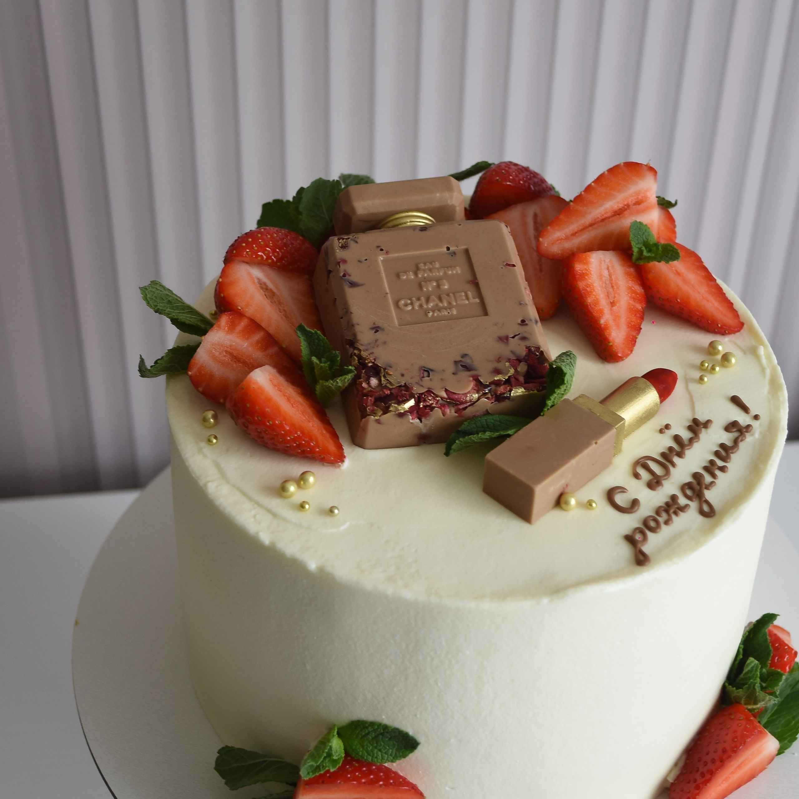 Торты на праздники