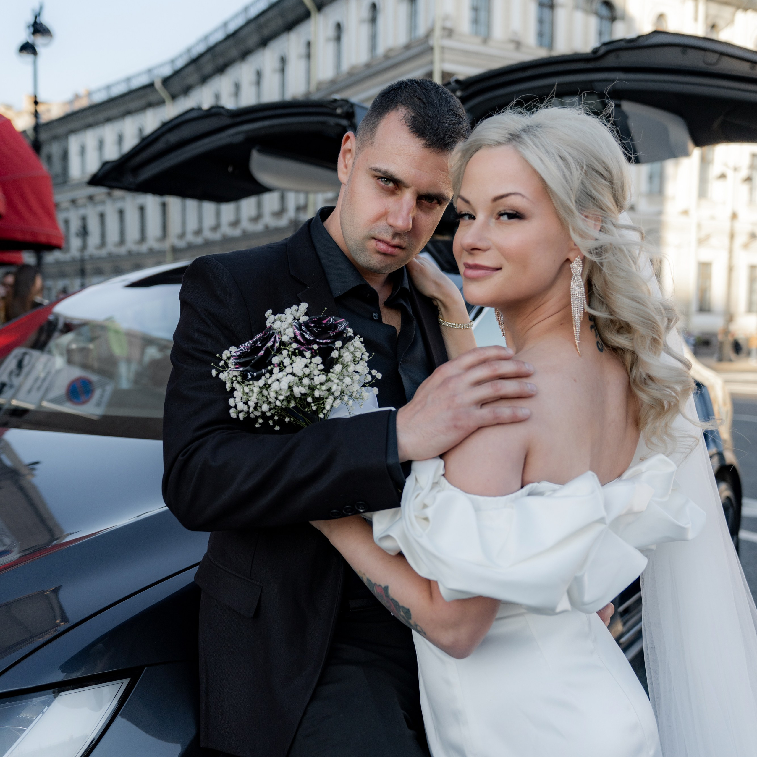 «Англетер». Вечерняя романтика. Tesla X. Дворец на Английской набережной