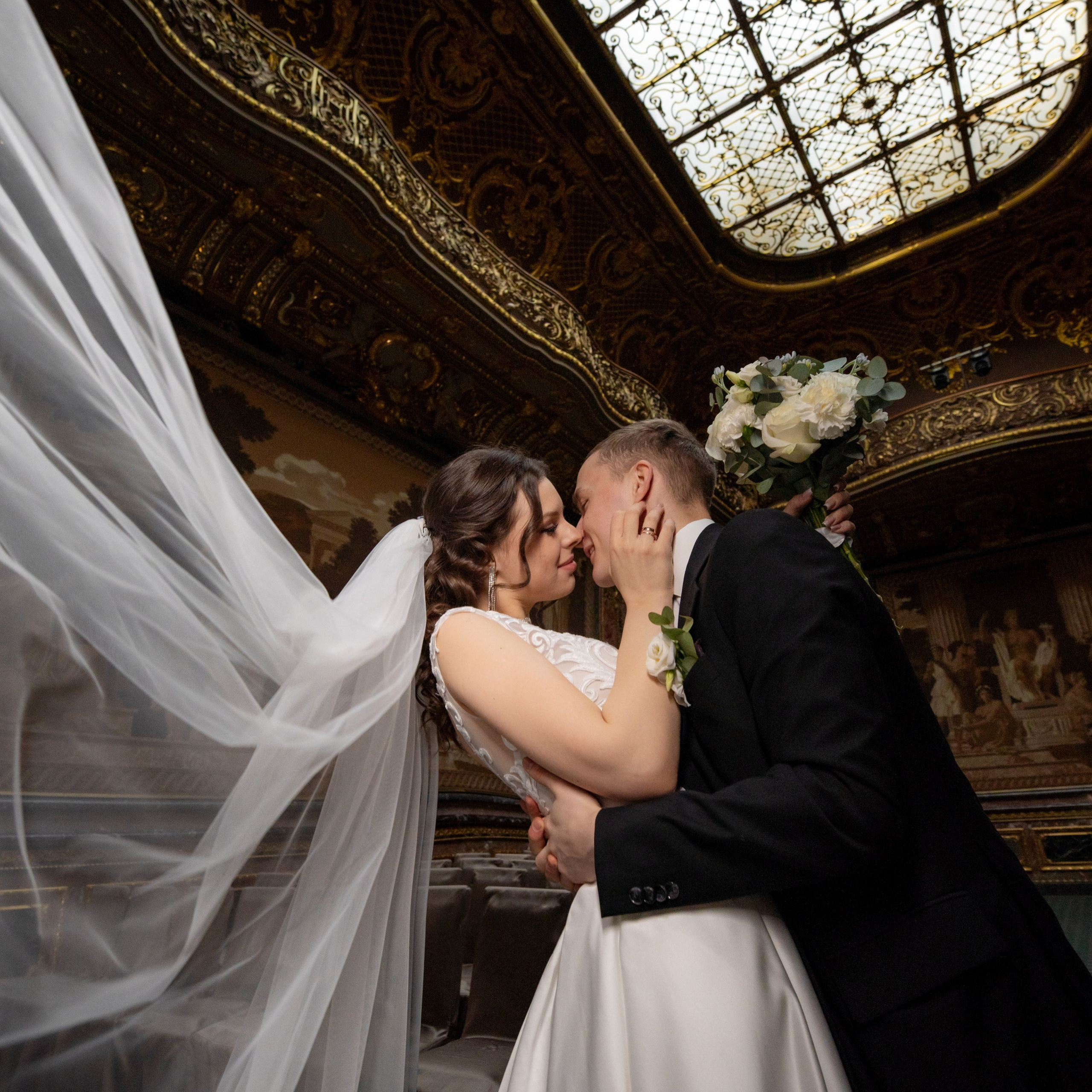 Регистрация во дворце № 1, фотосессия в особняке Половцева и банкет в небольшом зале