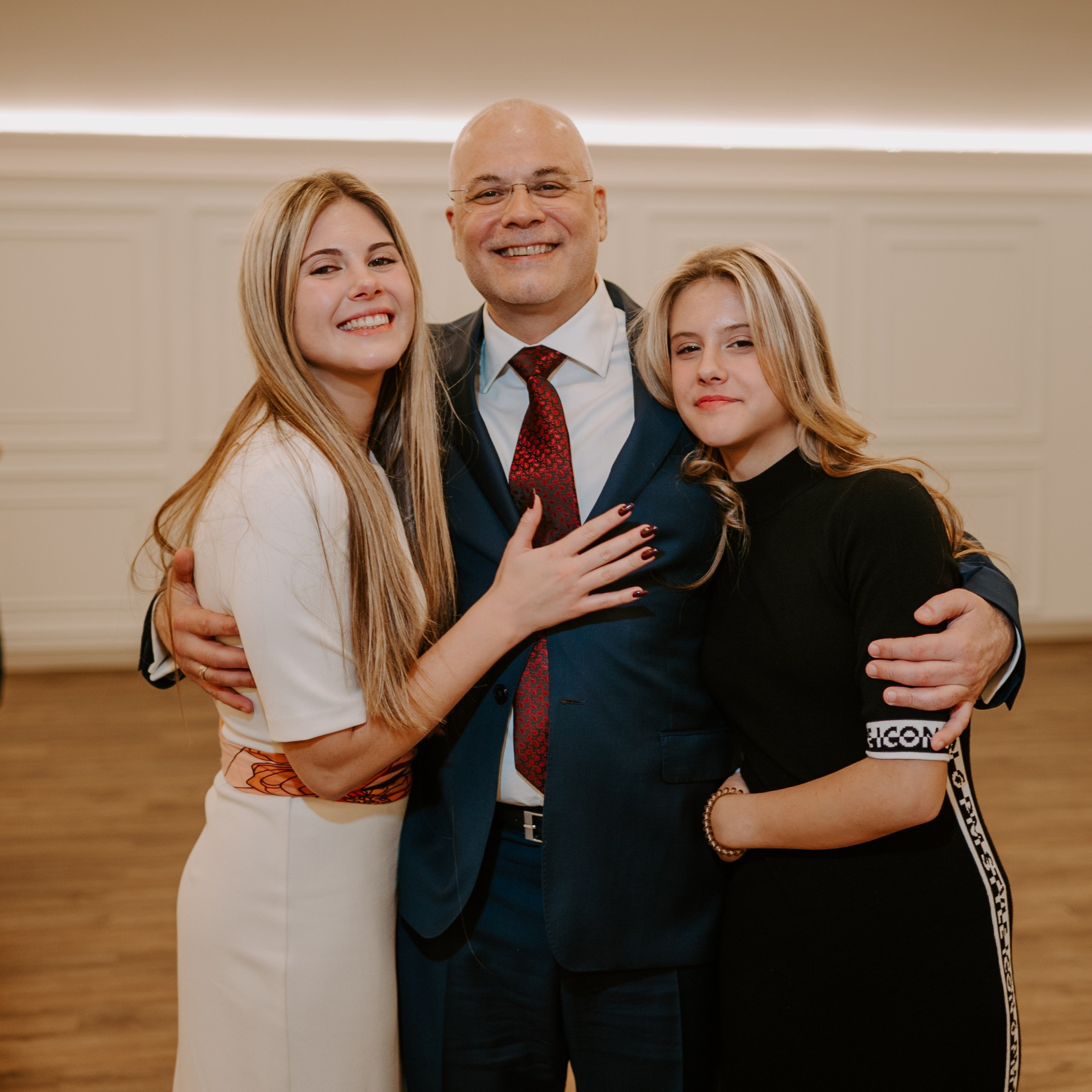 Отзывы о фотографе. Свадебный, репортажный и семейный фотограф в Москве Арина Зак