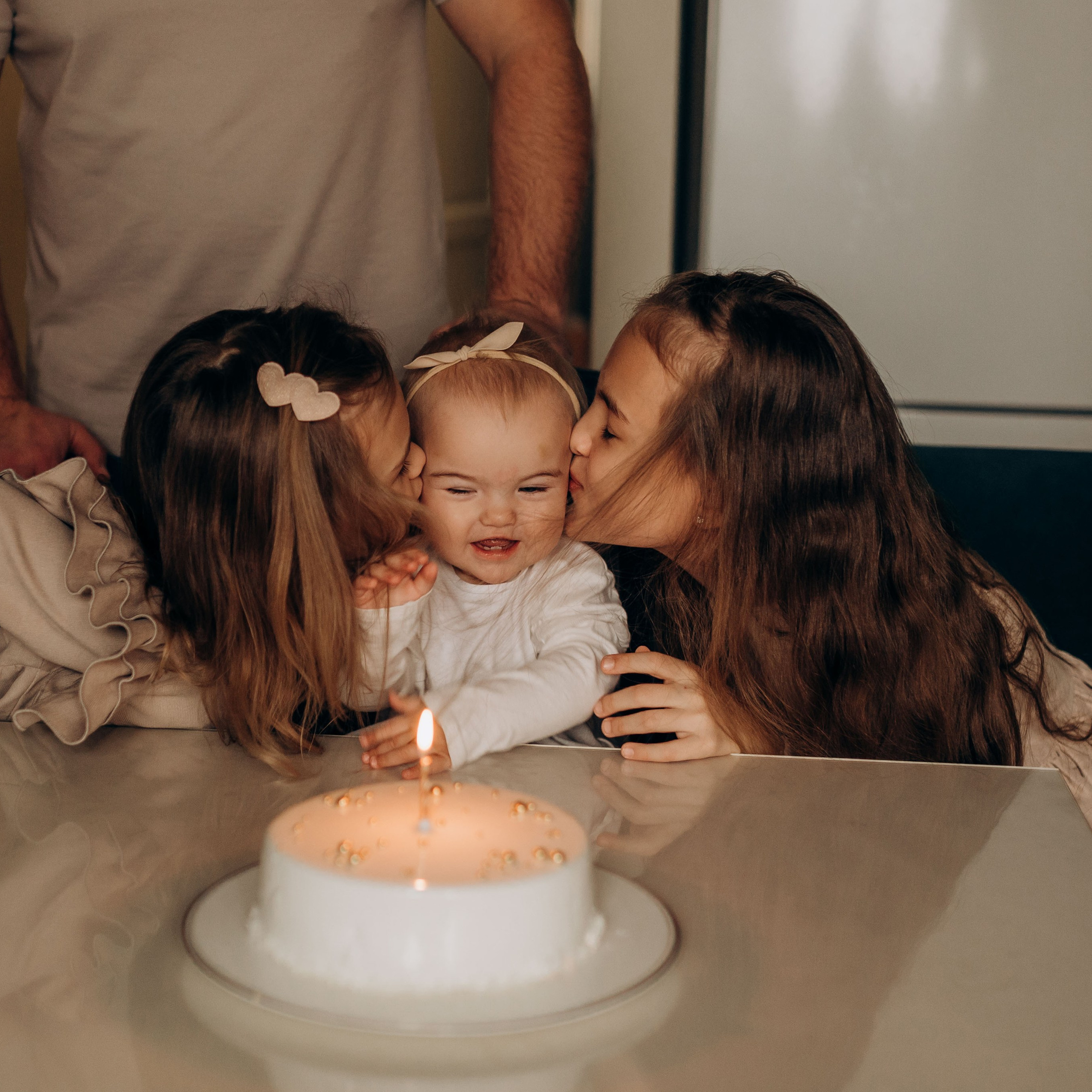 Годик младшей сестрёнке