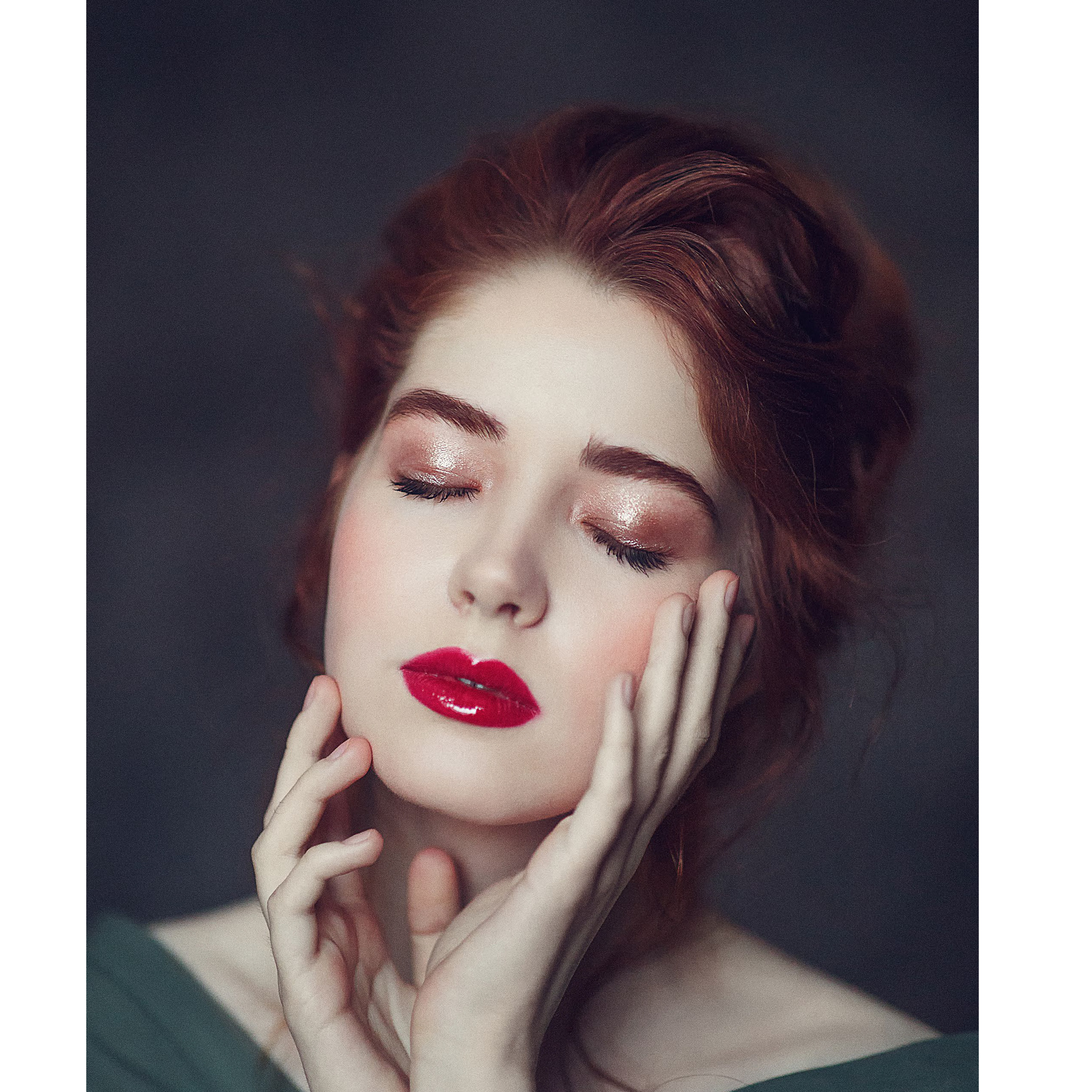 Мне доверяют эксклюзивные, элитные журналы по всему миру. Фотохудожник в Москве Оксана Ведмеденко