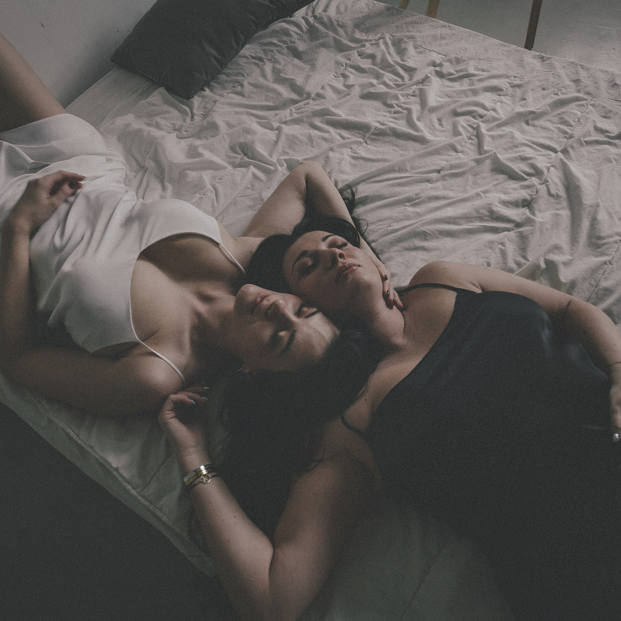 Сестры Гранж. Екатерина Дымова. Фотограф. Автор проекта «Белый Ветер»