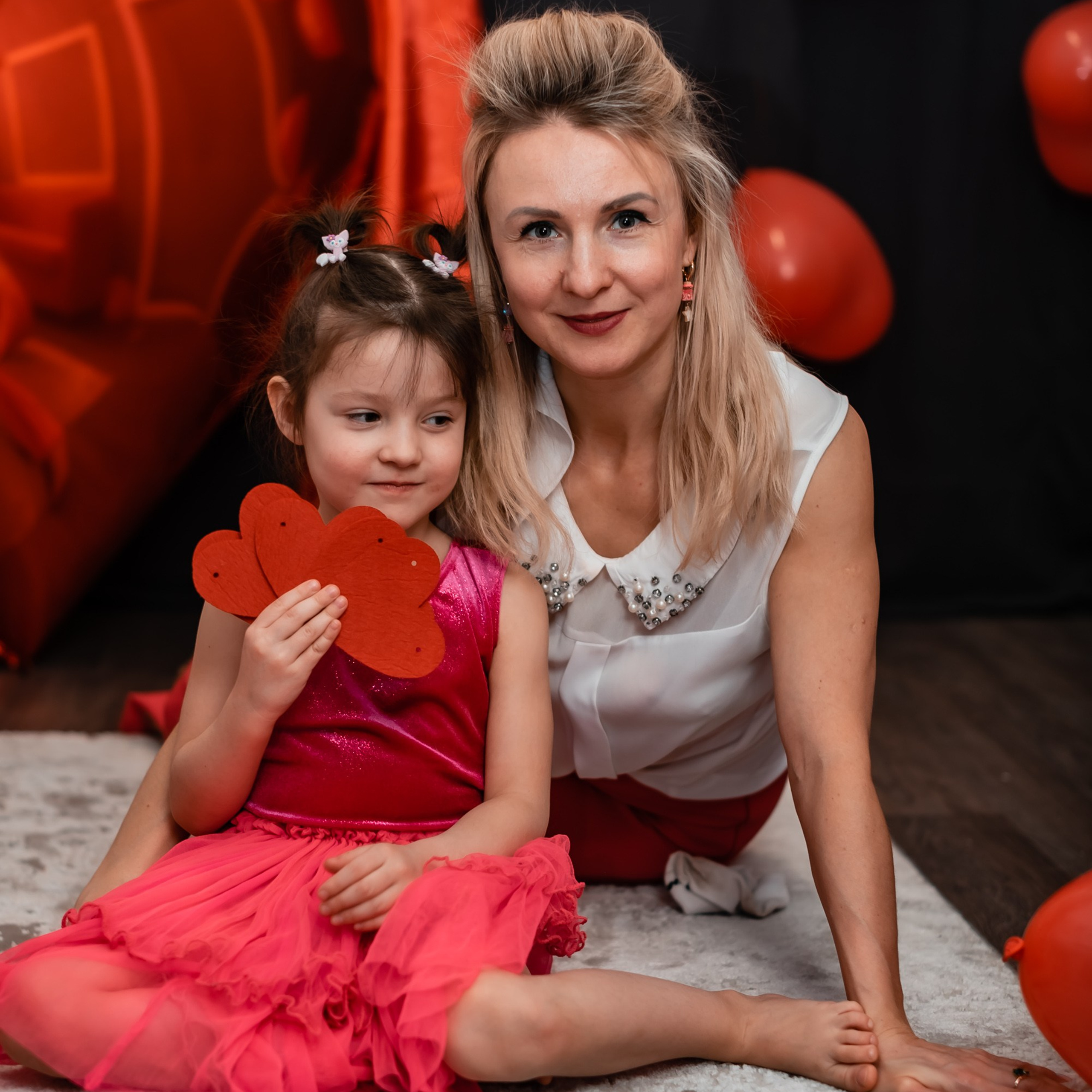 Анастасия с дочкой Анечкой.