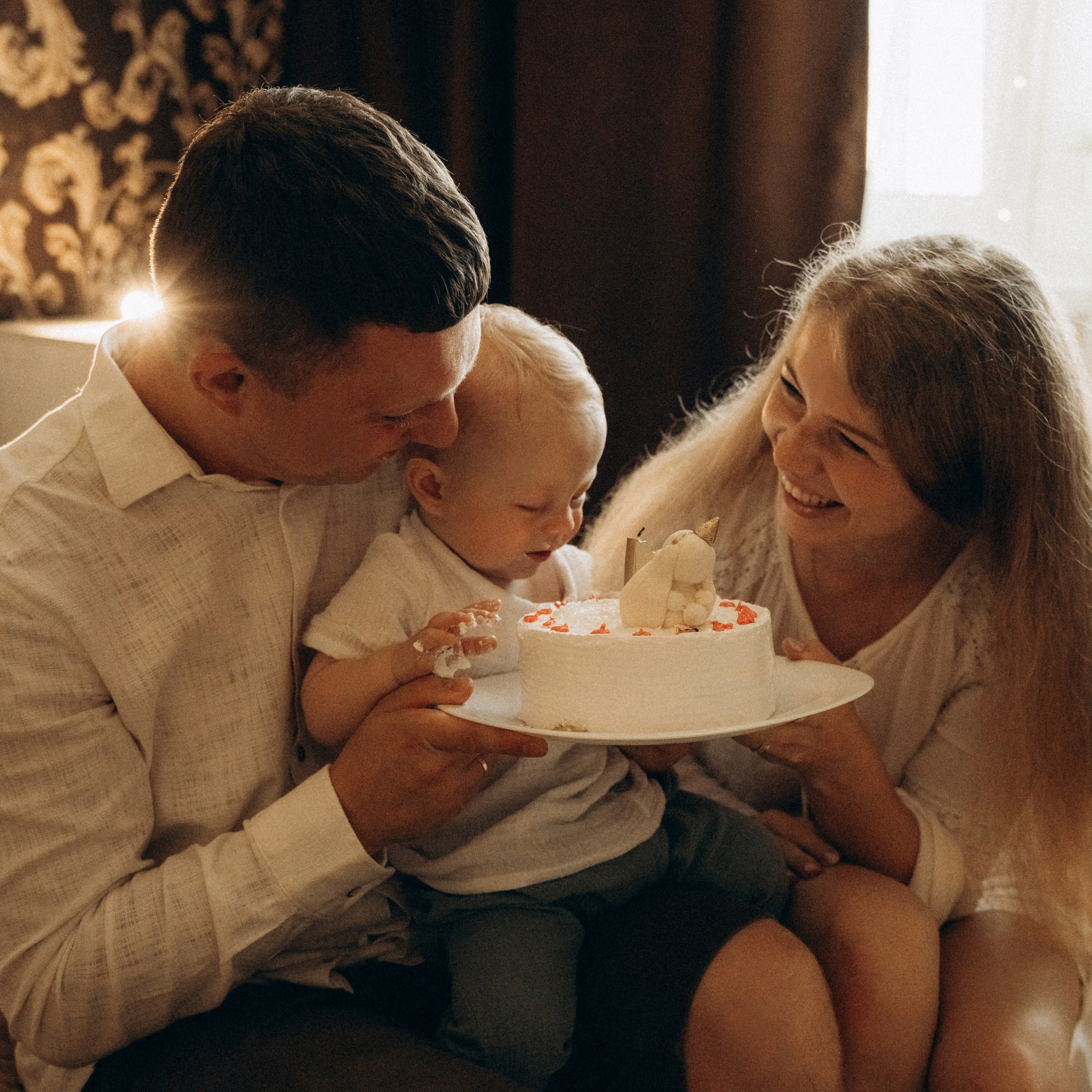 Ира, Влад и Ромка