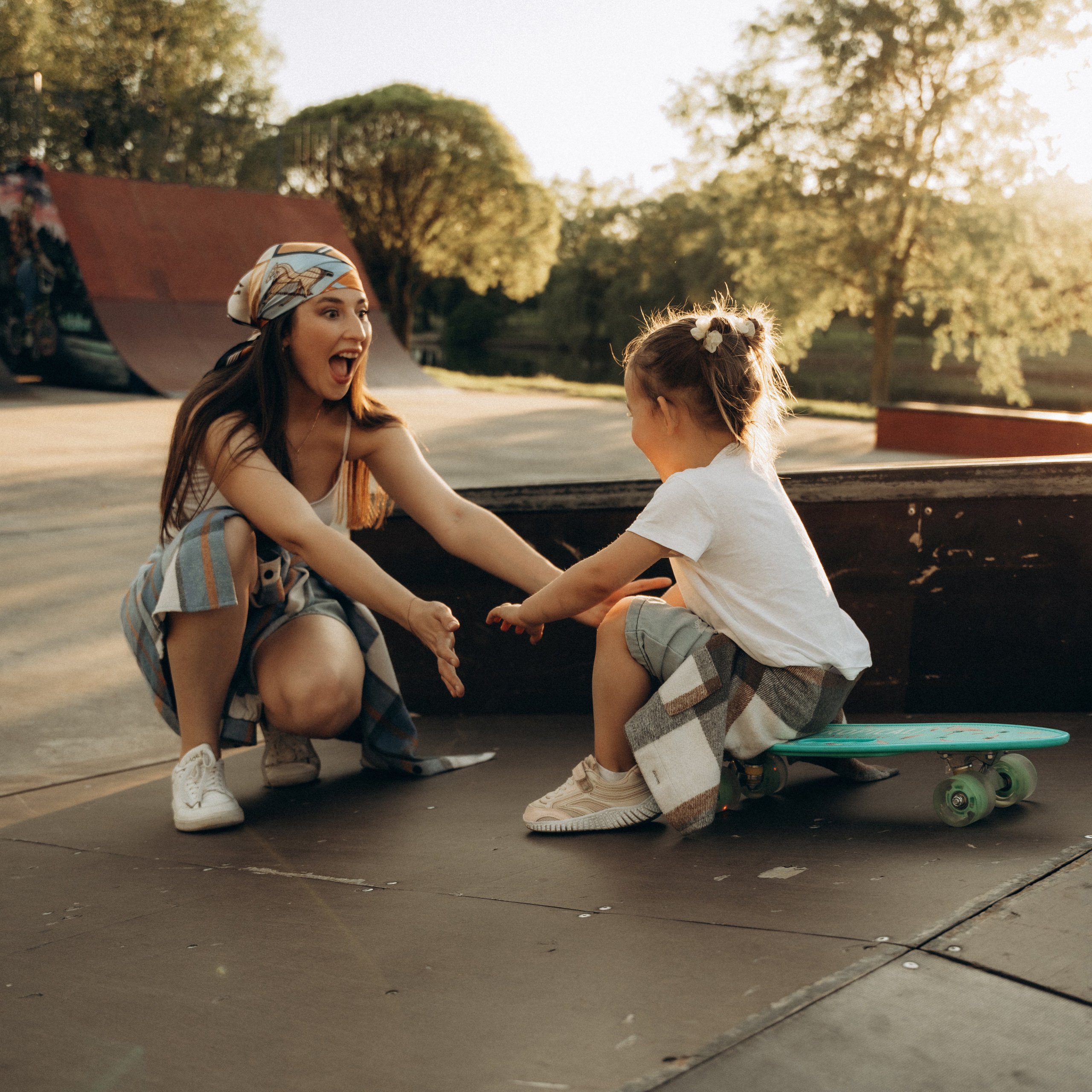 Вика и Виталина