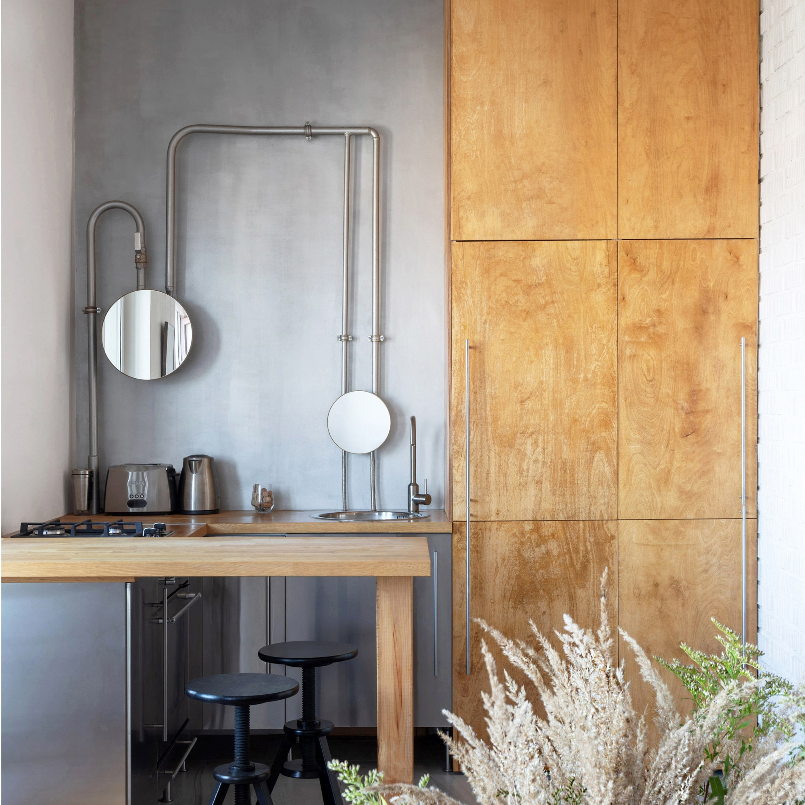 Mezzanine 2-level flat Moscow