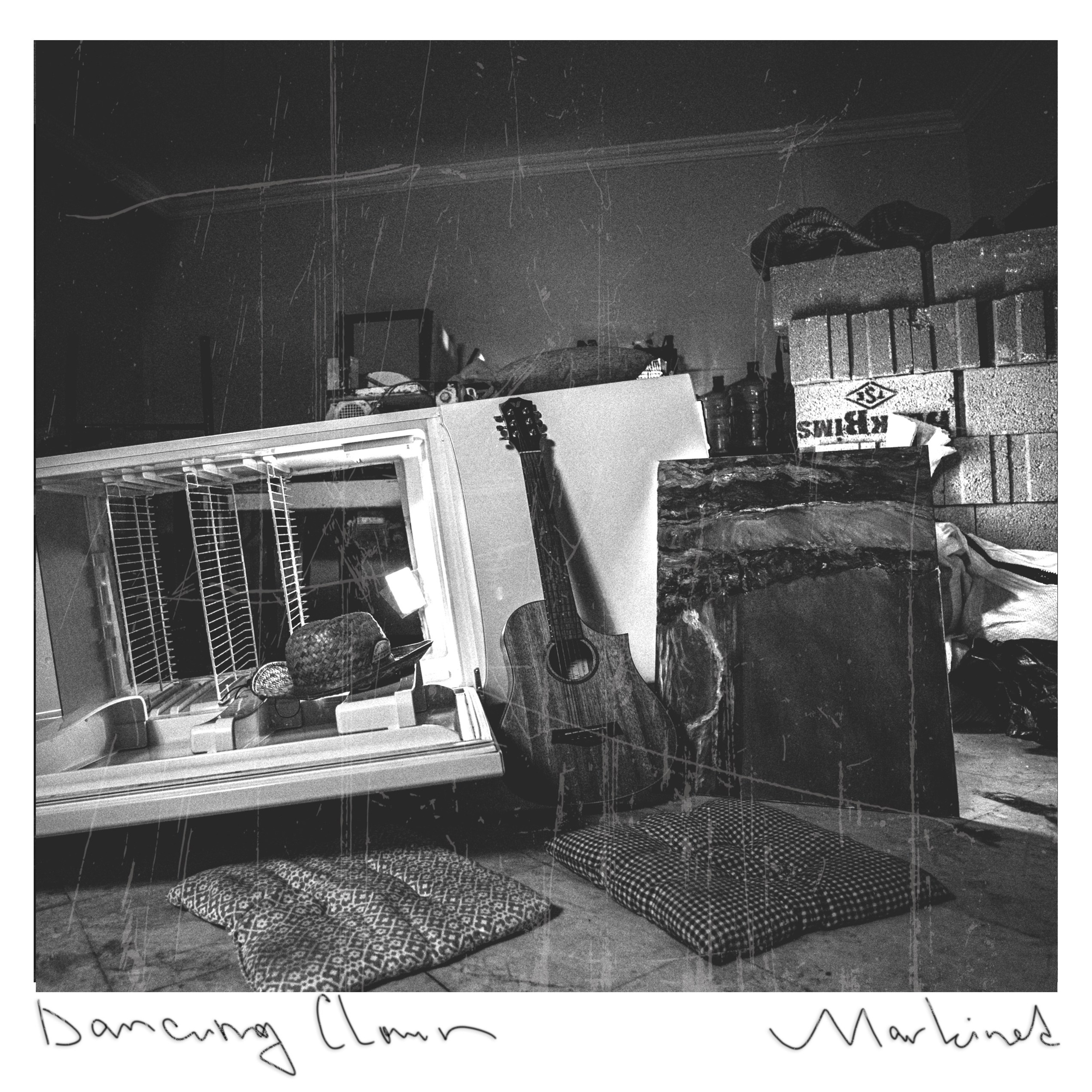 Музыкальный клип «Dancing clown»