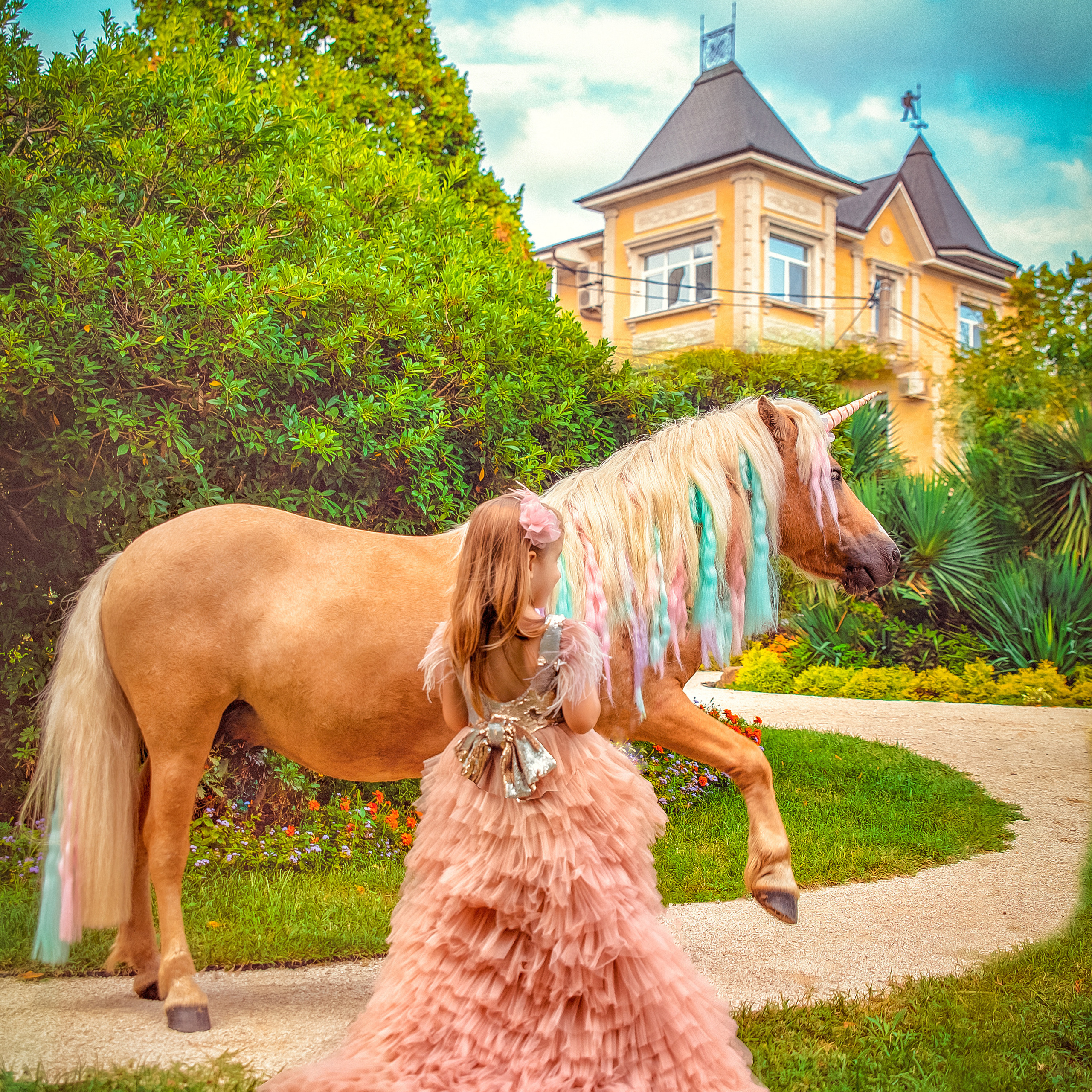 ВСТРЕЧА С ЕДИНОРОГОМ. Главная