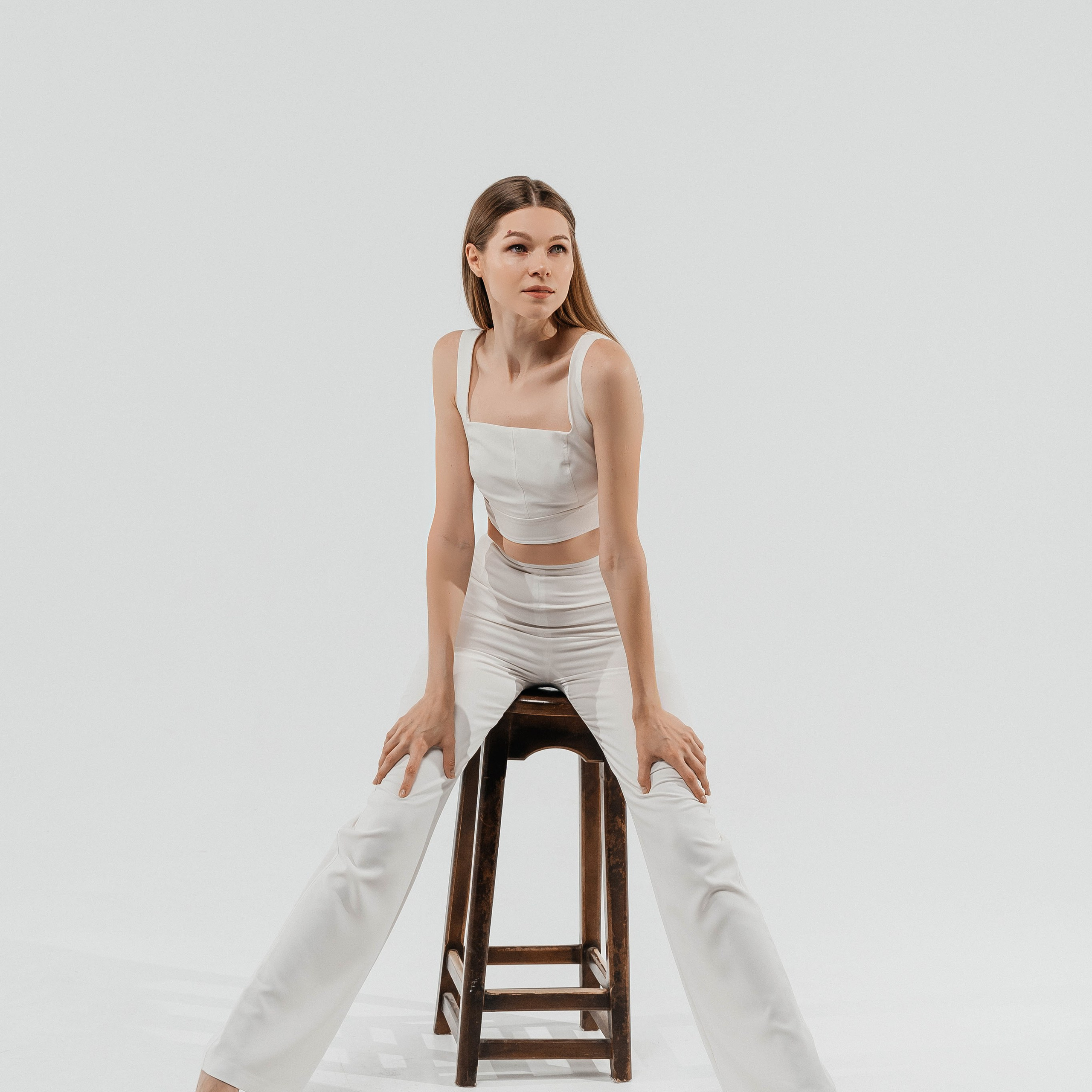 Студийный минимализм. Виктория Алпеева — фотограф по любви