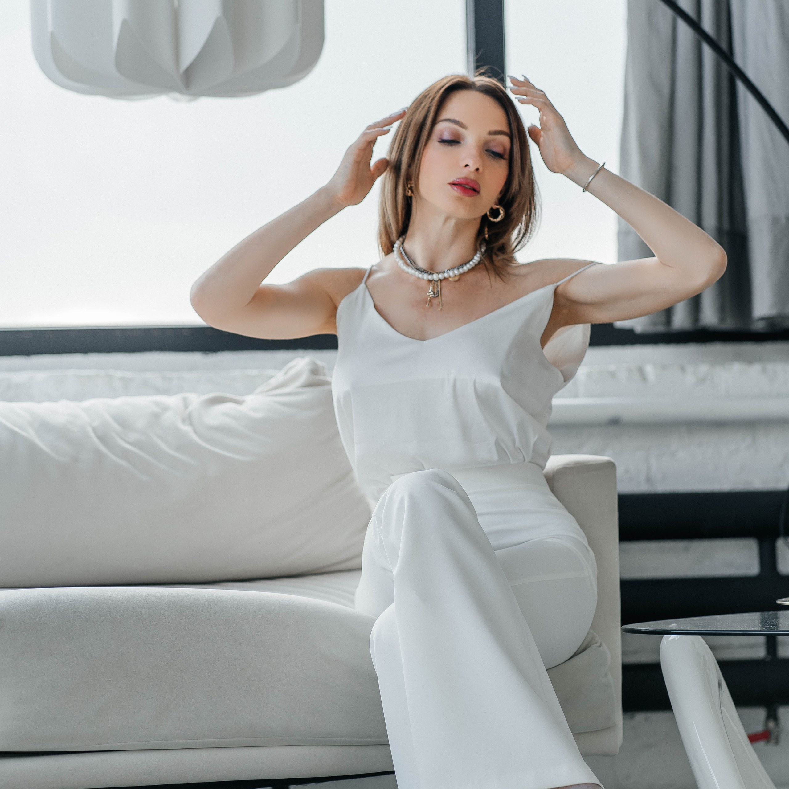 Съемки в интерьере студий. Виктория Алпеева — фотограф по любви