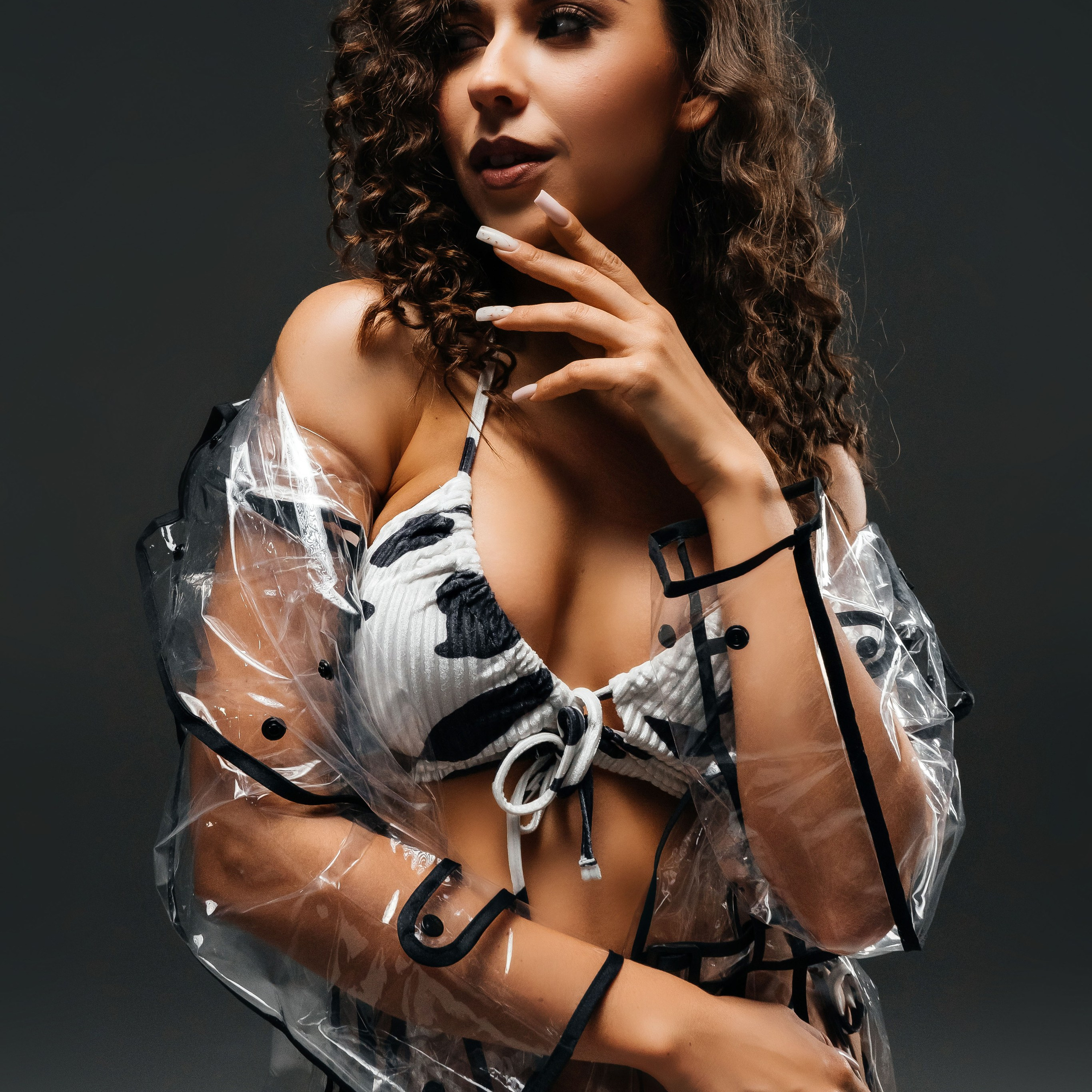 Студийный минимализм. Виктория Алпеева — фотограф по любви