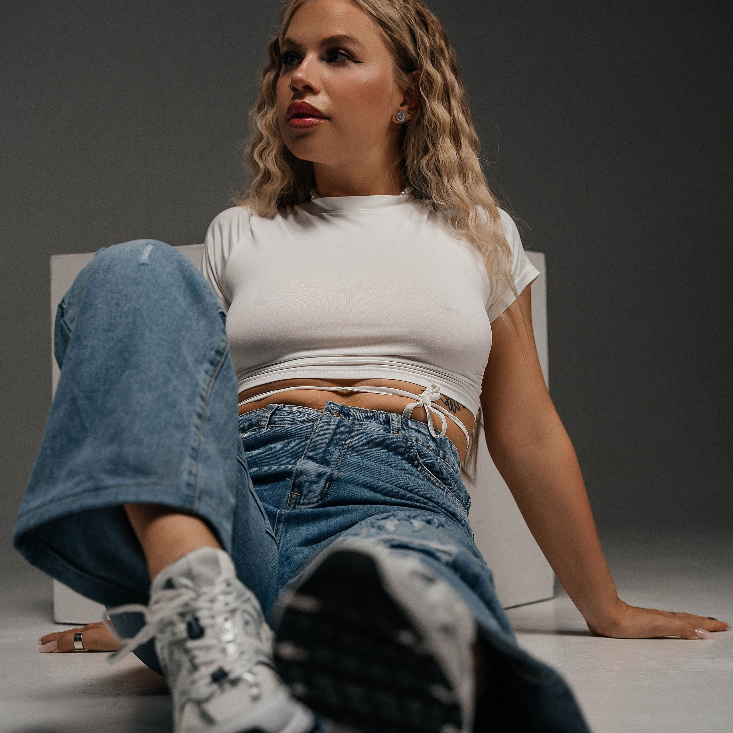 Студийный минимализм. Виктория Алпеева — фотограф по любви