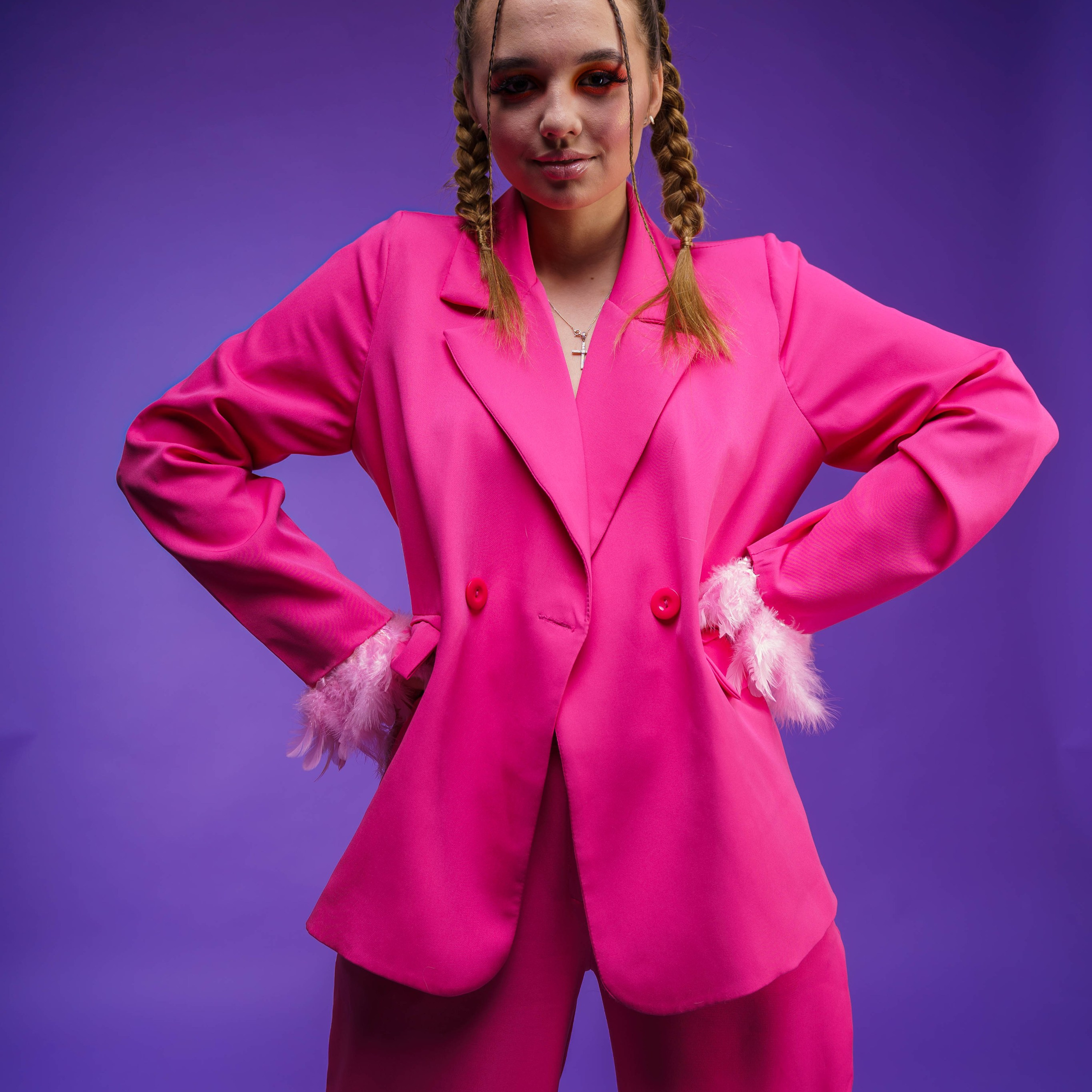 Студийный минимализм. Виктория Алпеева — фотограф по любви