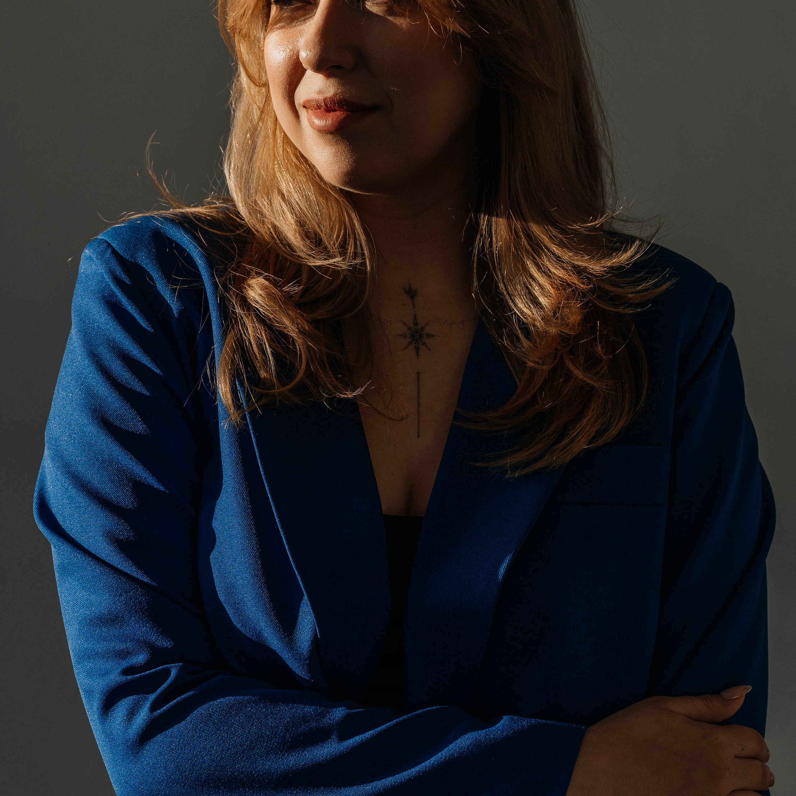 Съемки в интерьере студий. Виктория Алпеева — фотограф по любви