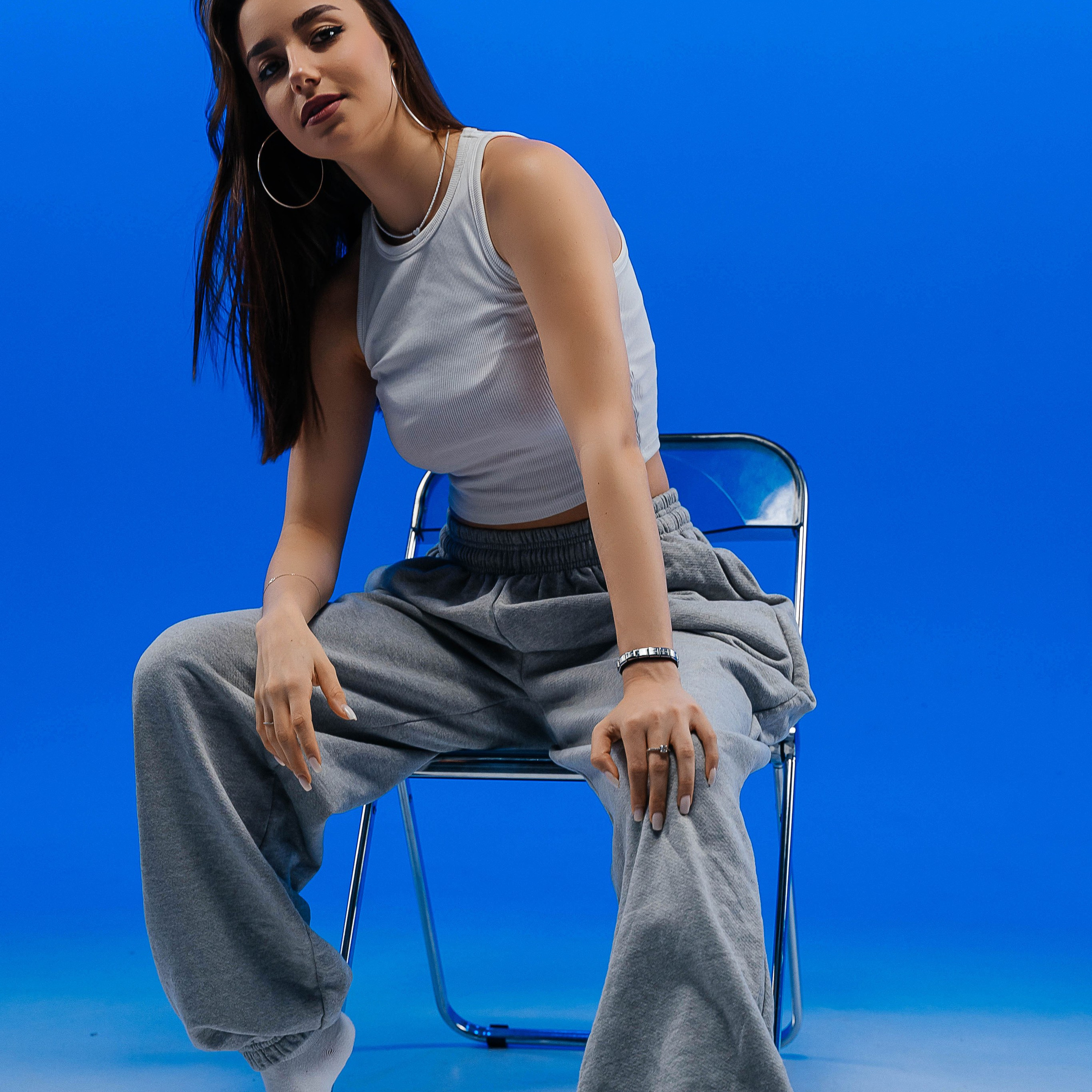 Студийный минимализм. Виктория Алпеева — фотограф по любви