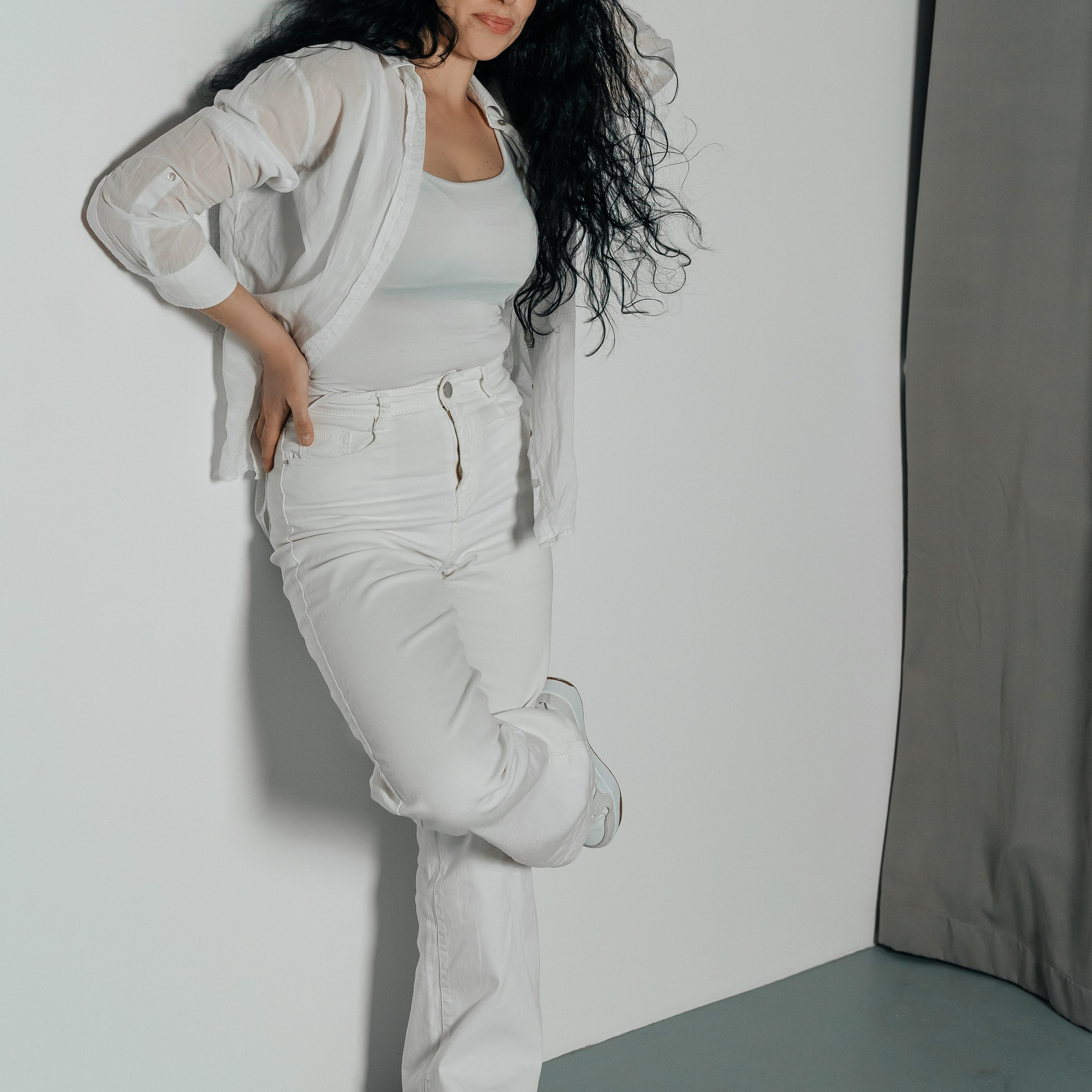 Съемки в интерьере студий. Виктория Алпеева — фотограф по любви