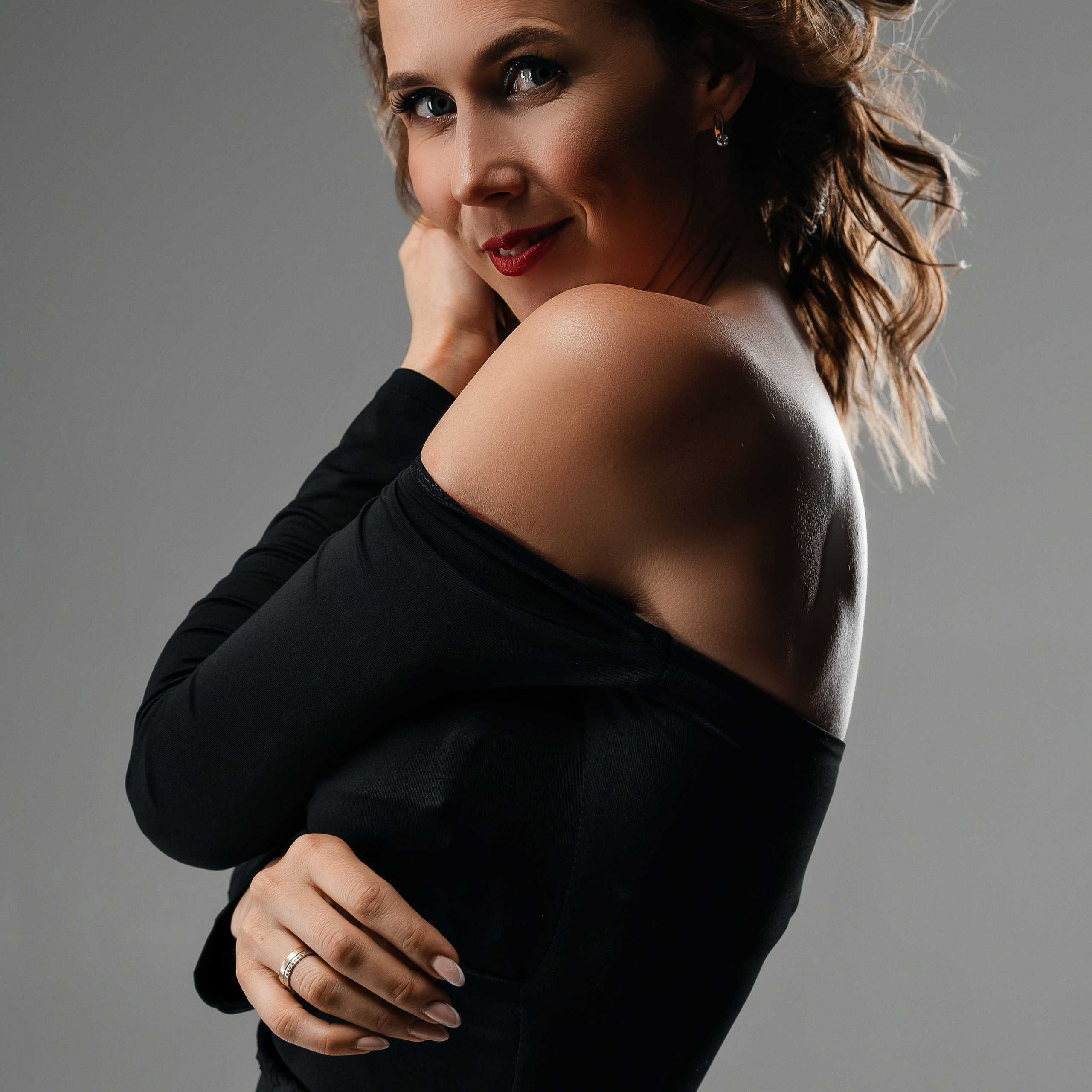 Студийный минимализм. Виктория Алпеева — фотограф по любви