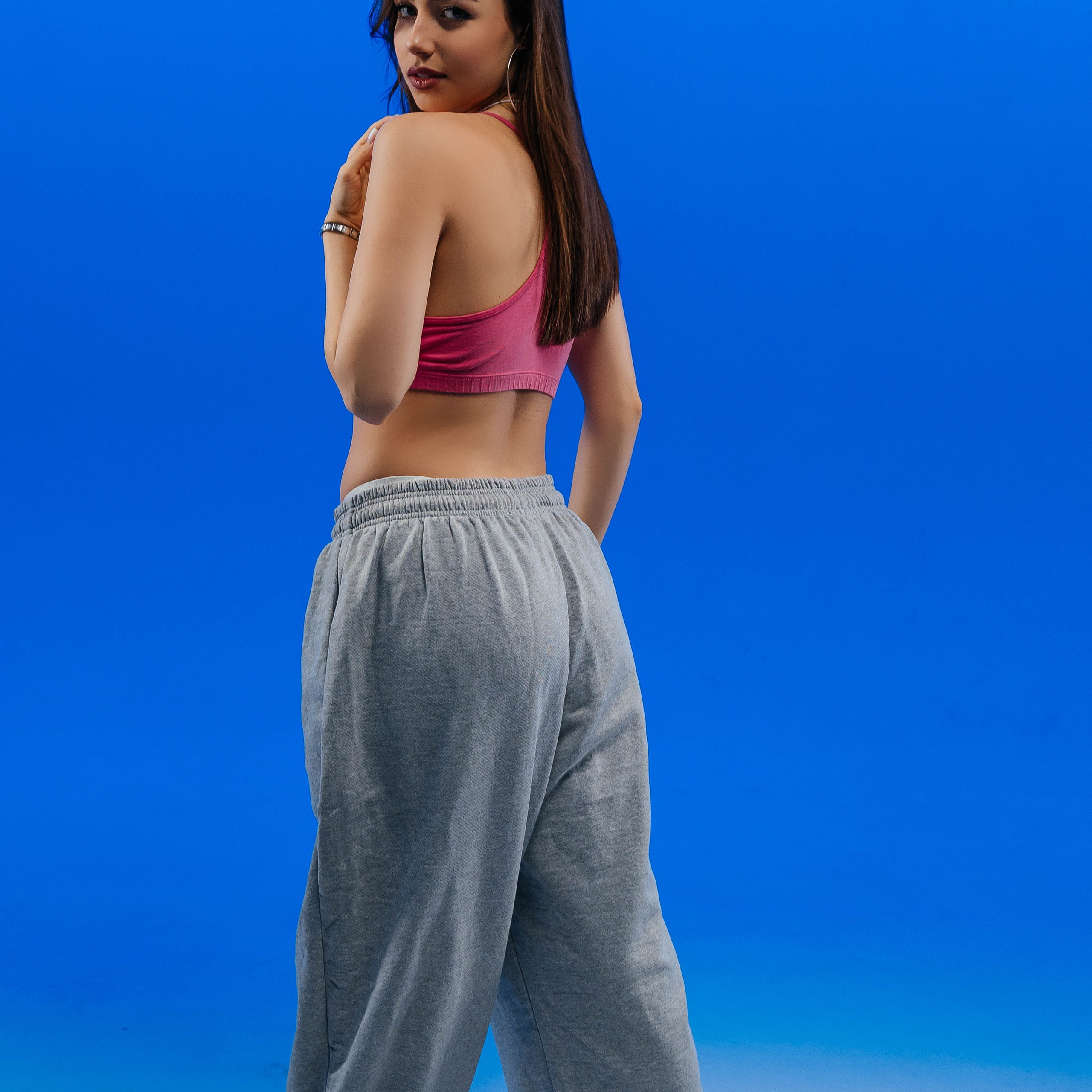 Студийный минимализм. Виктория Алпеева — фотограф по любви