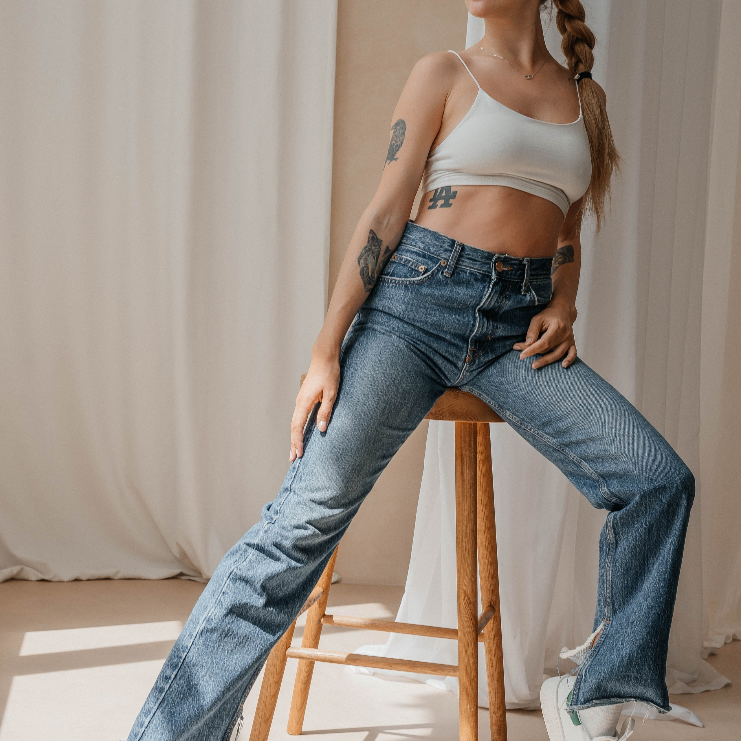 Съемки в интерьере студий. Виктория Алпеева — фотограф по любви