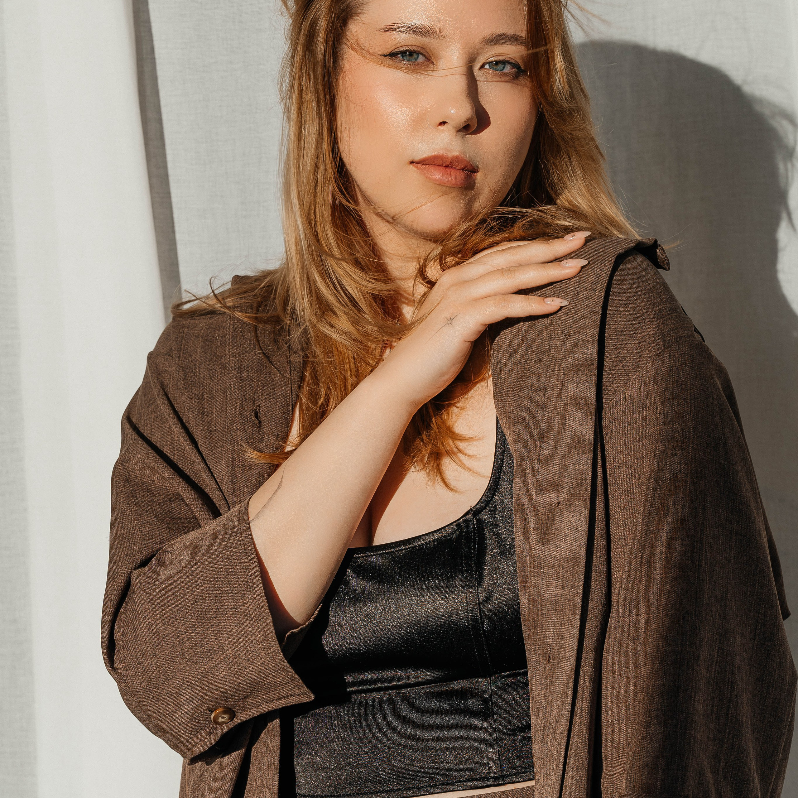 Съемки в интерьере студий. Виктория Алпеева — фотограф по любви