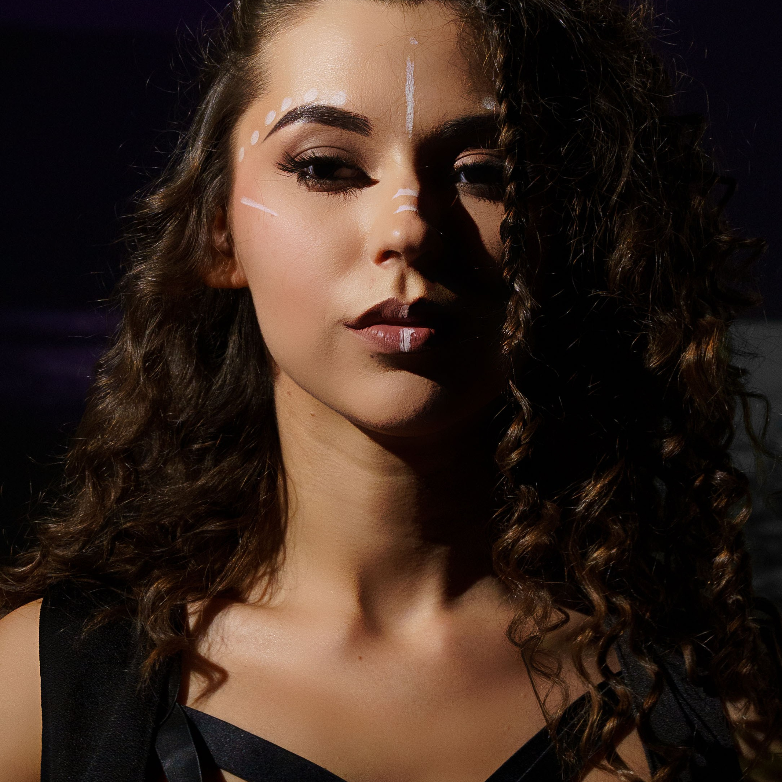 Студийный минимализм. Виктория Алпеева — фотограф по любви