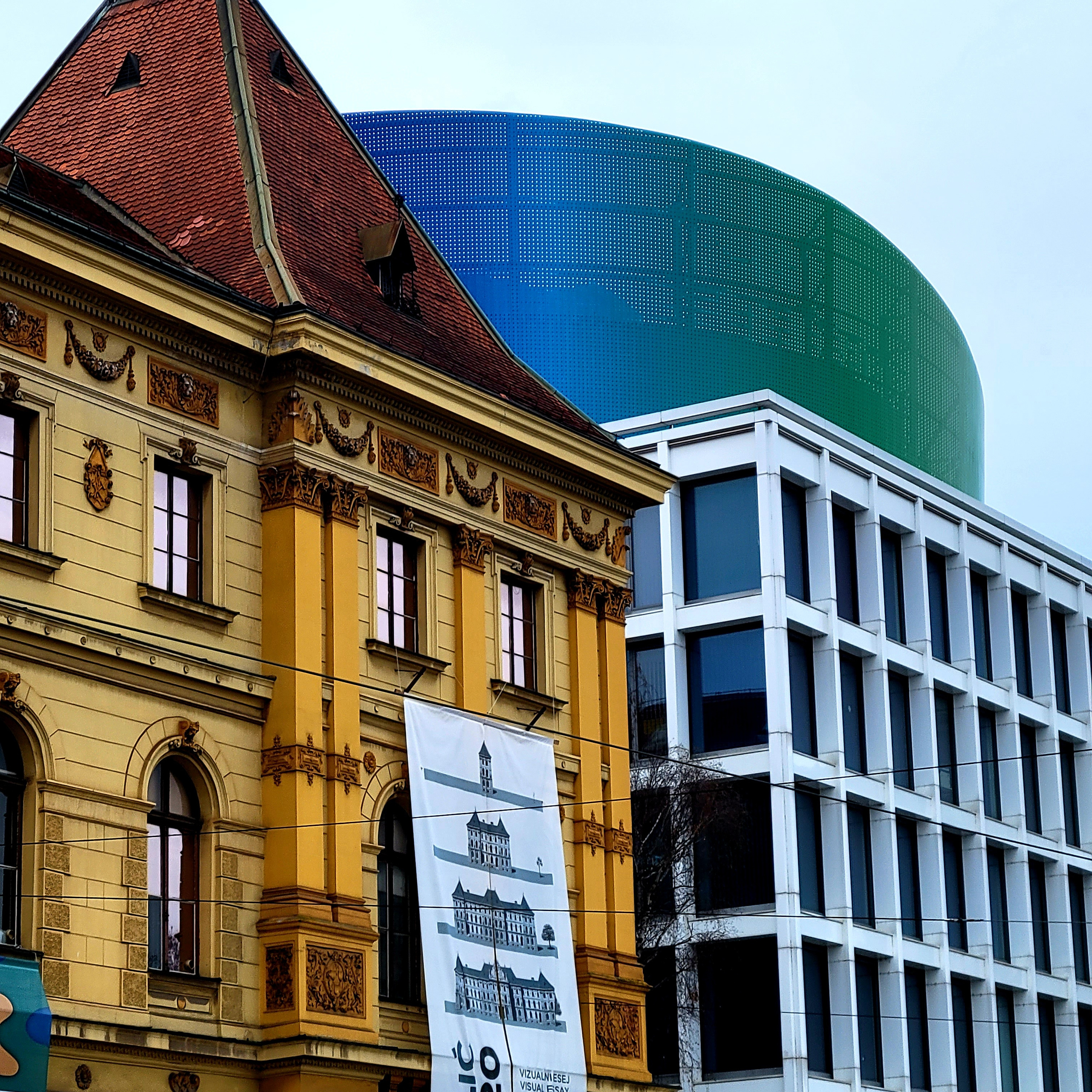 Walk & Fly with Batay