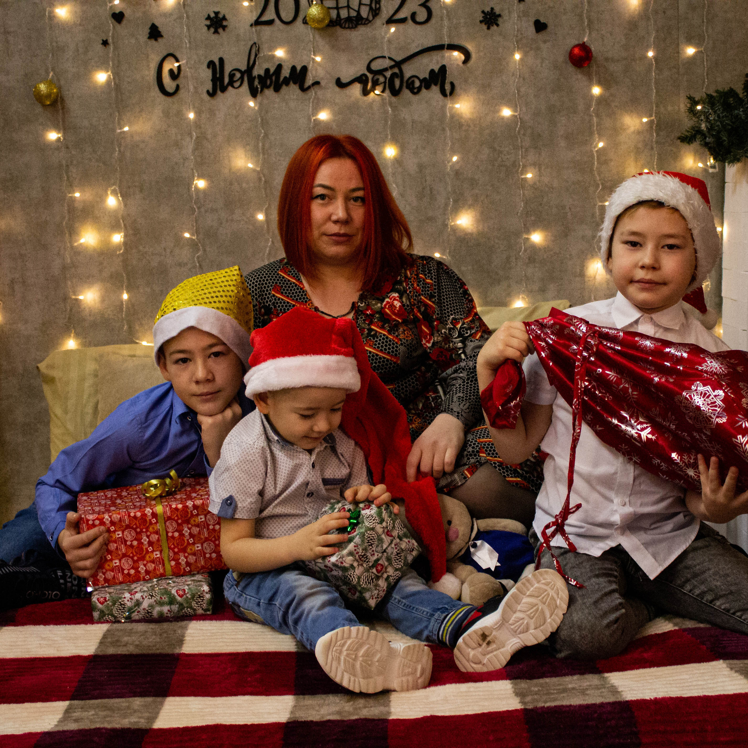 Олеся, Савелий, Кирилл, Роман (Новогодняя фотосессия)
