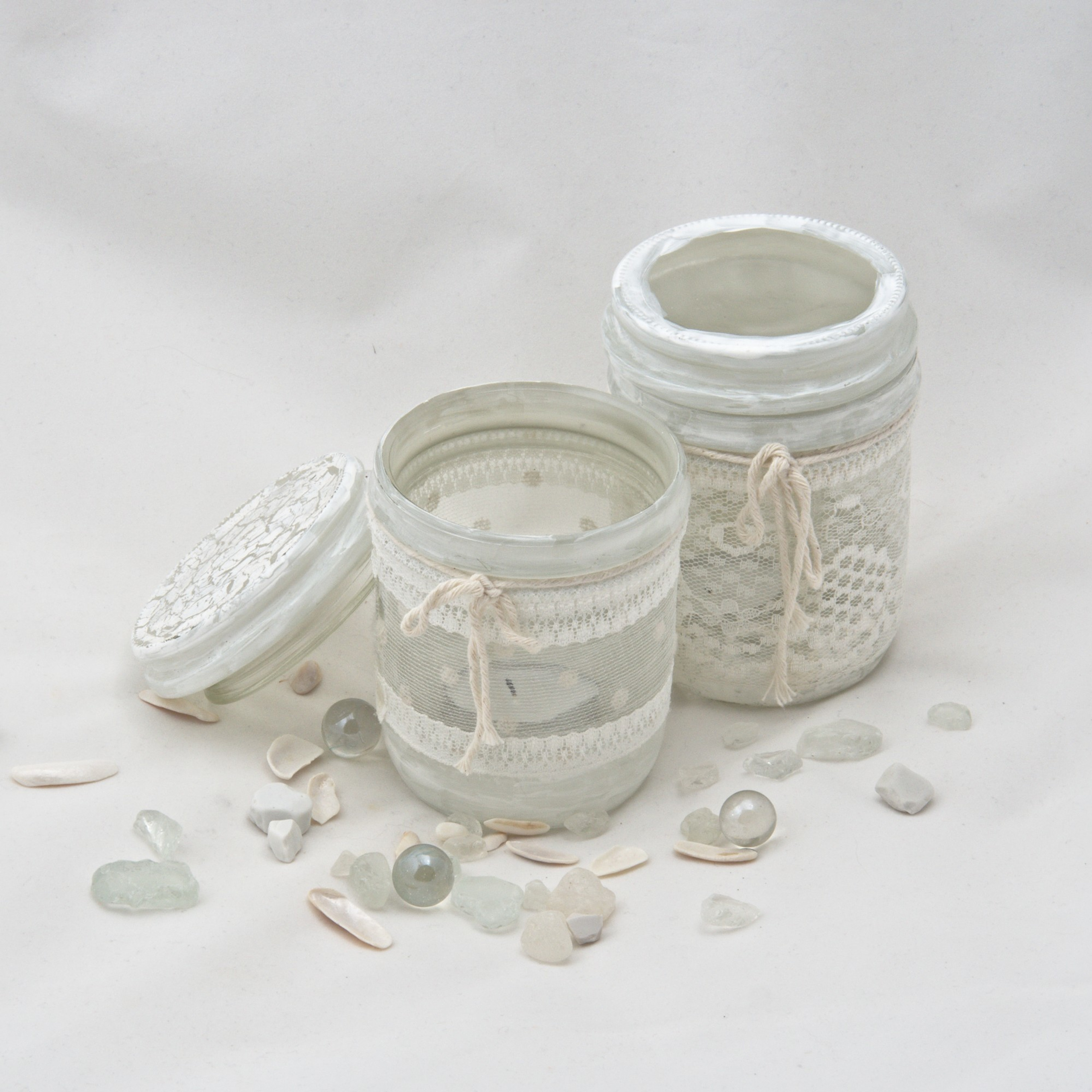 На светлом фоне