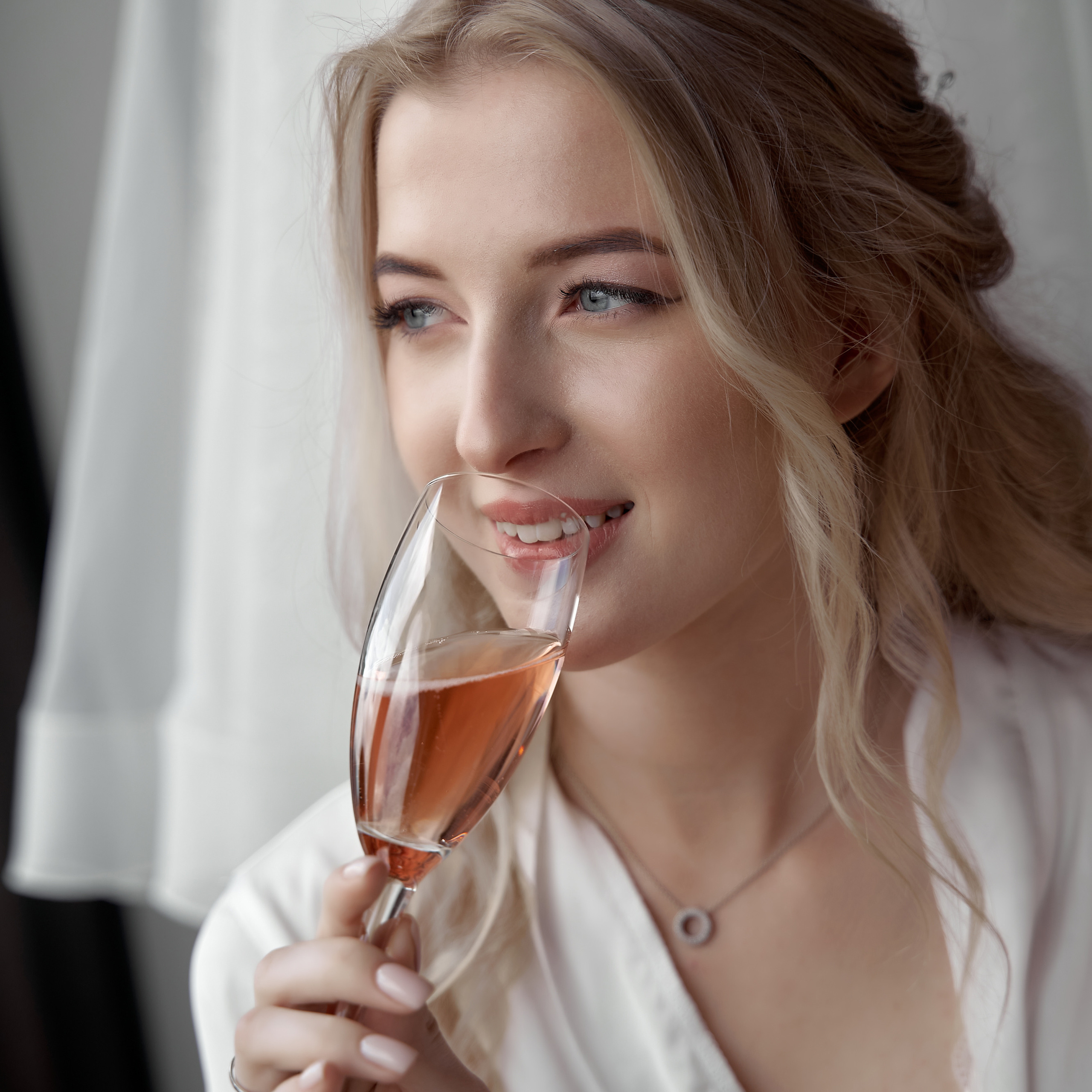 Отзывы невест о работе свадебного фотографа Сергея Гавароса. Фотограф в Москве Сергей Гаварос