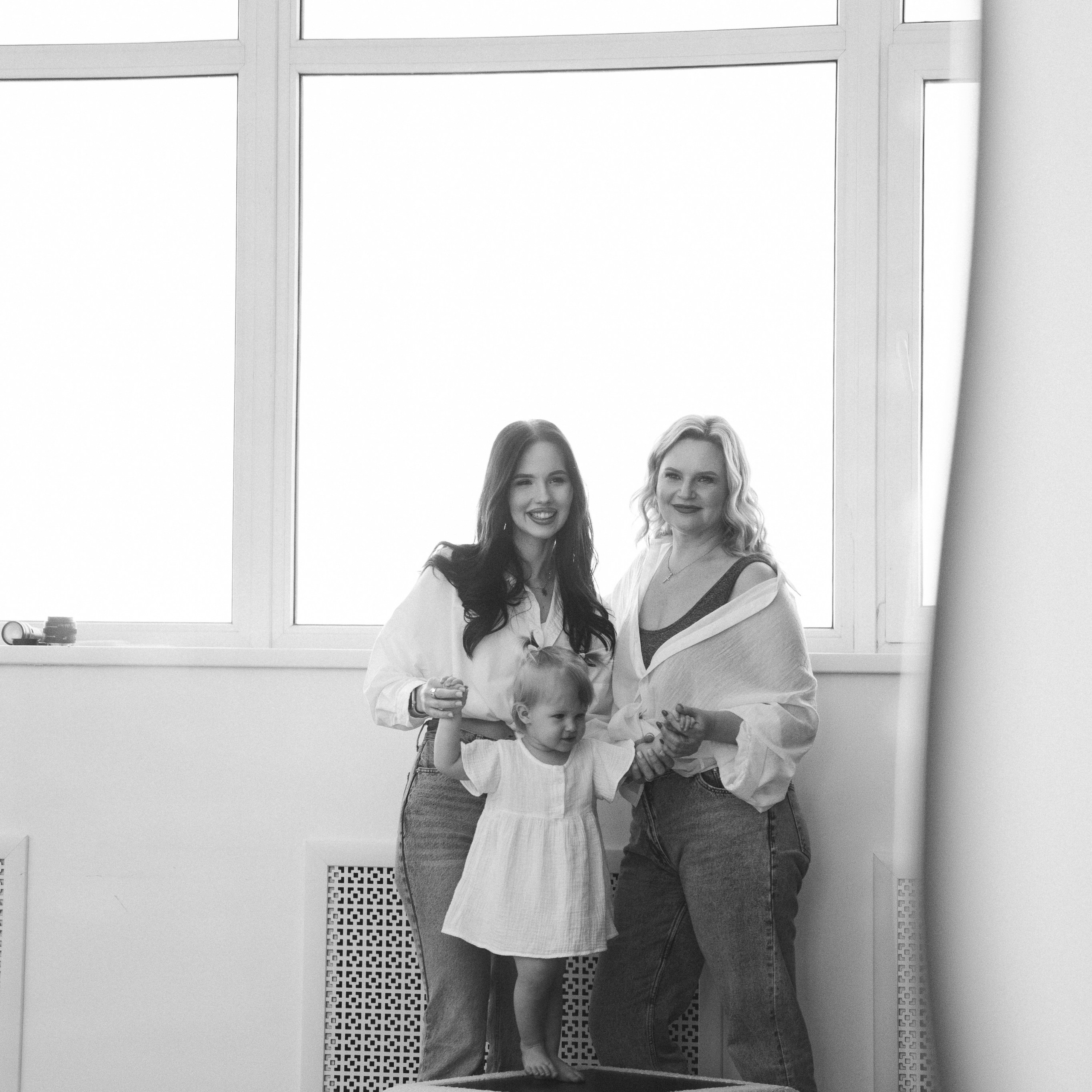 Кристина с мамой и доченкой