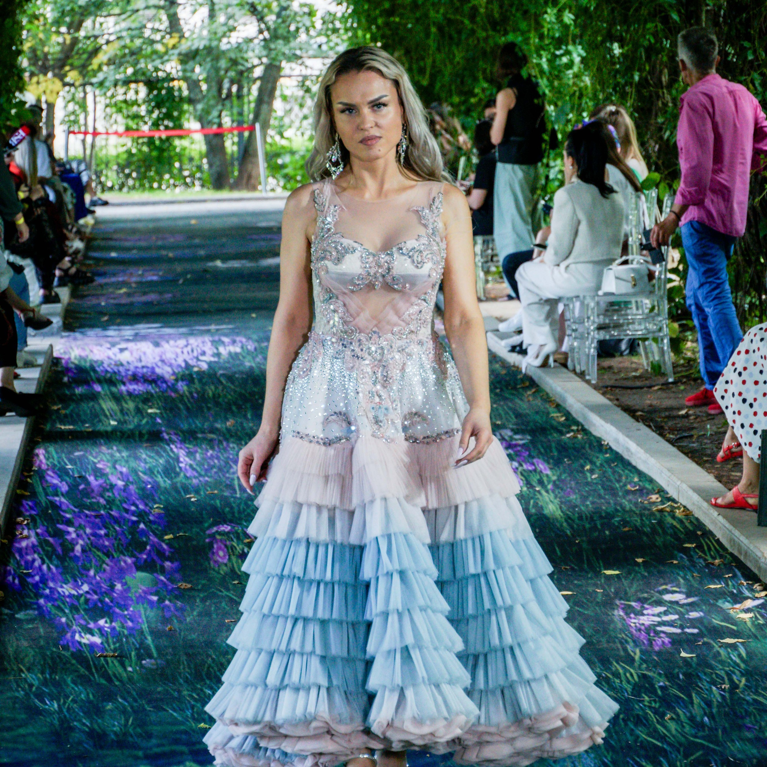 Зеленый подиум