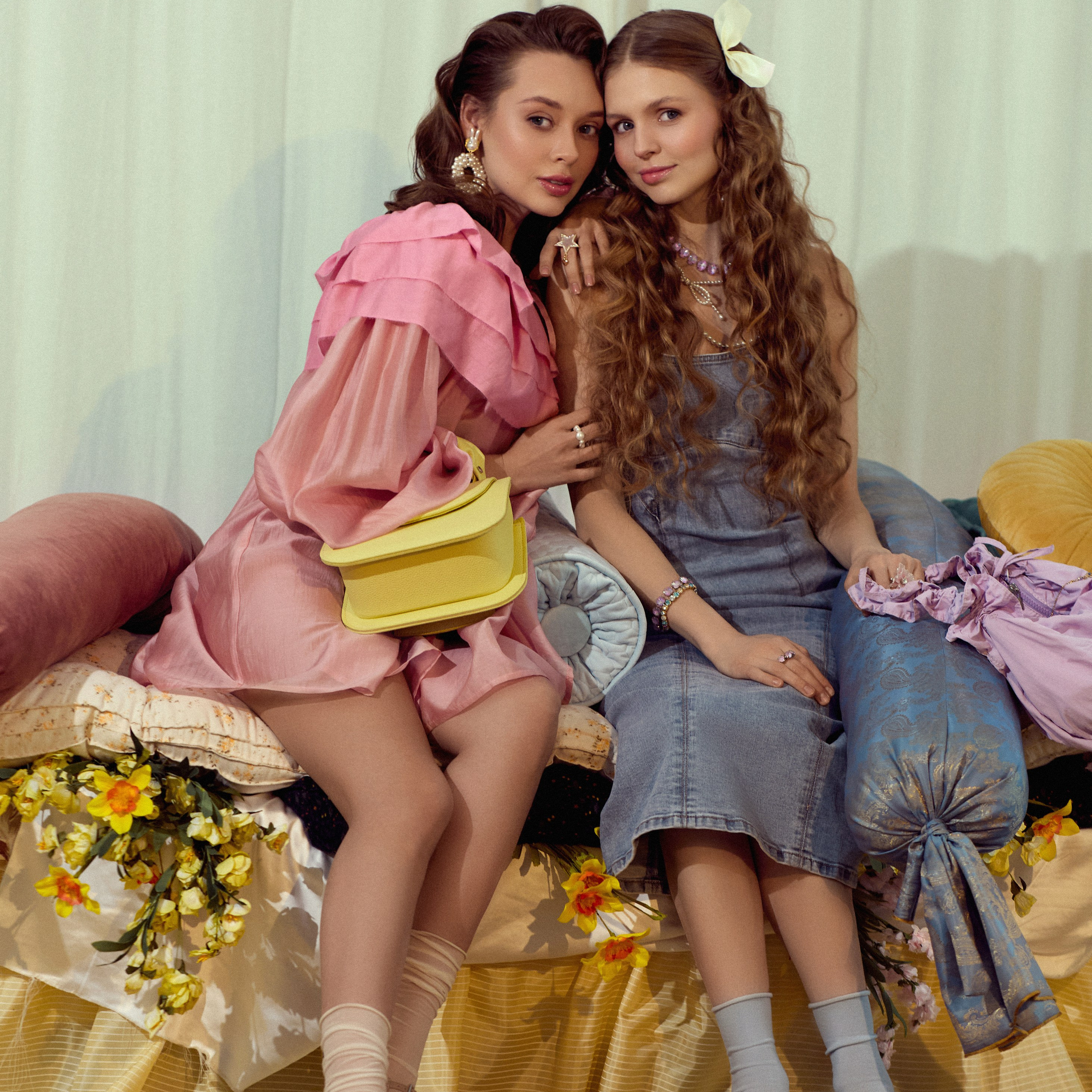 Тоня и Даша