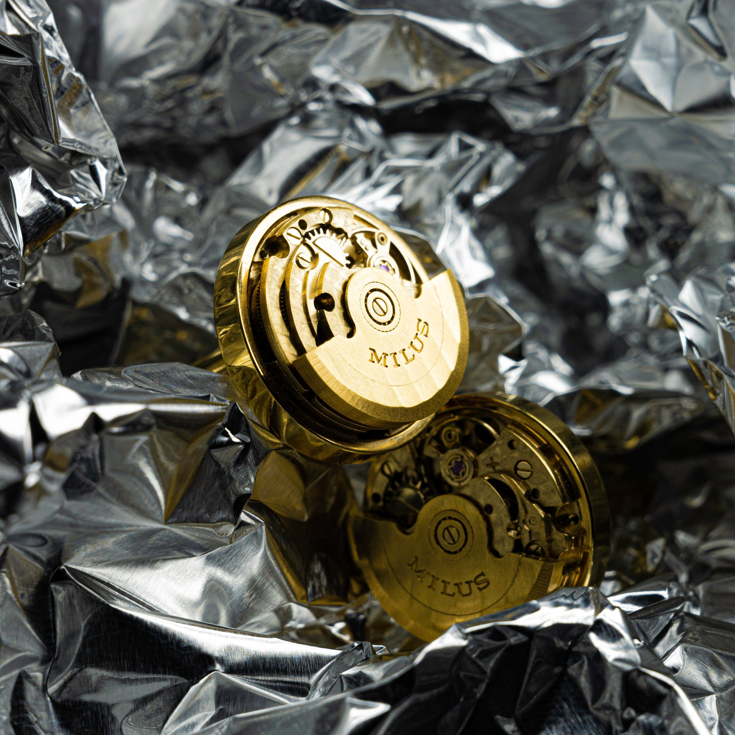 Аксессуары и&nbsp;духи