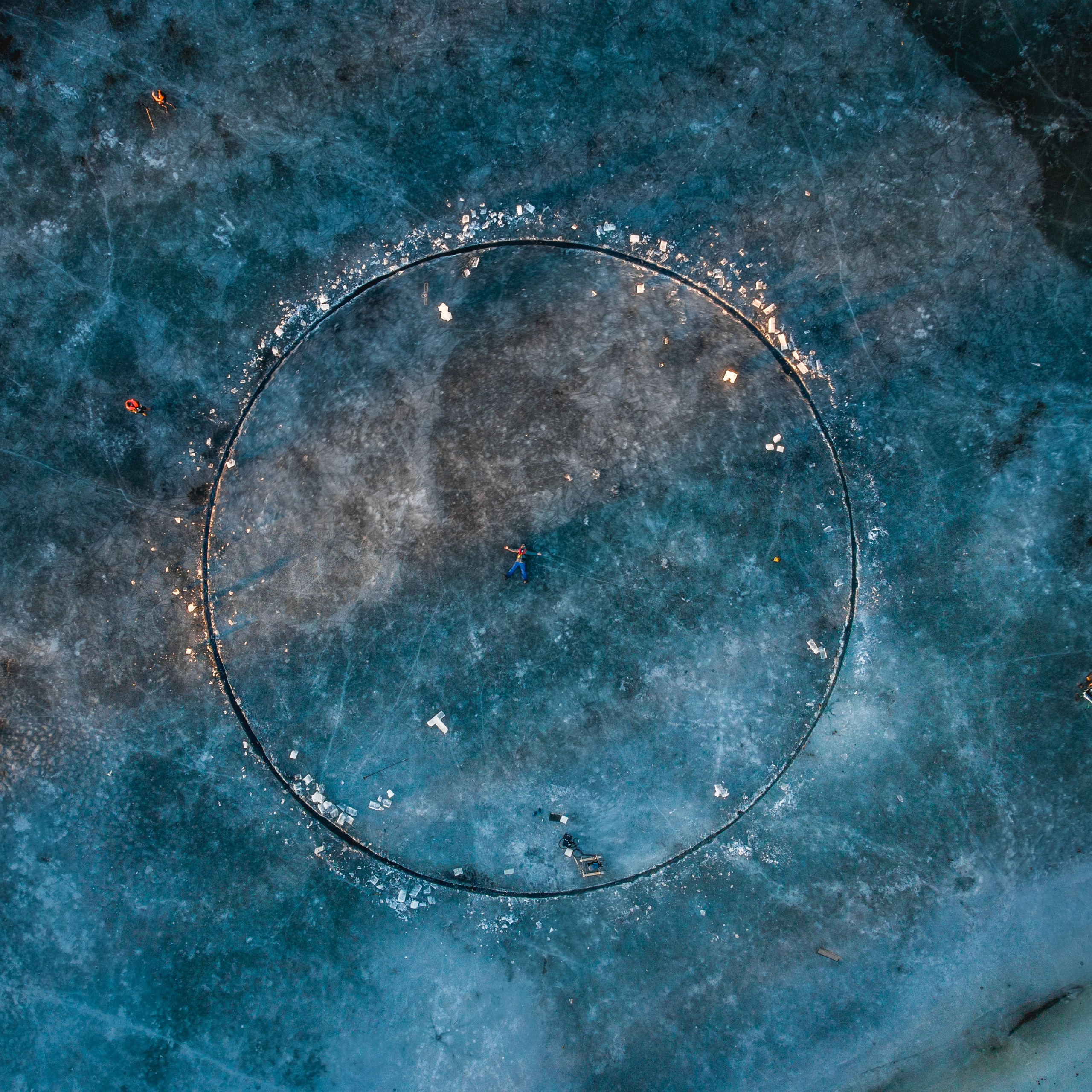 Льдина с&nbsp;мотором