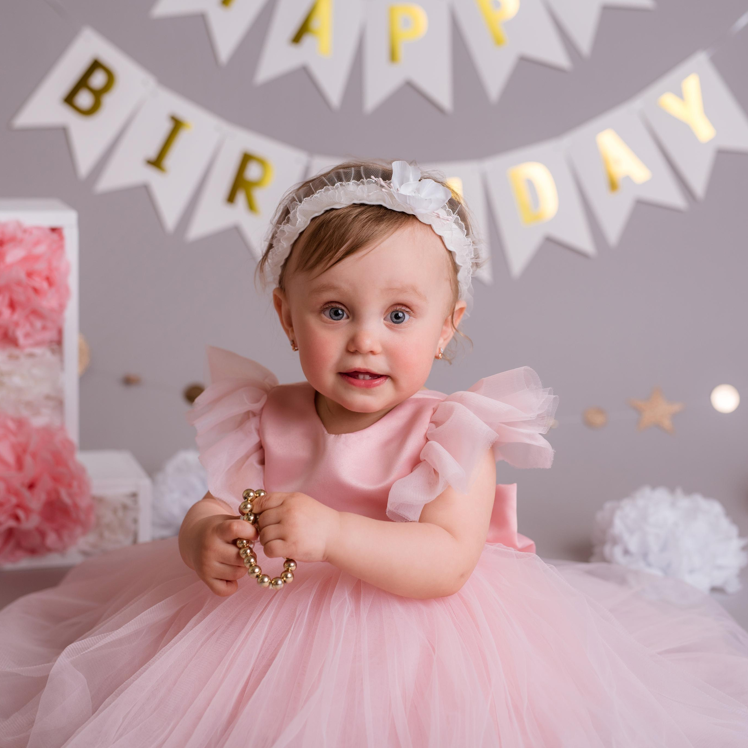 Настя, 1 год