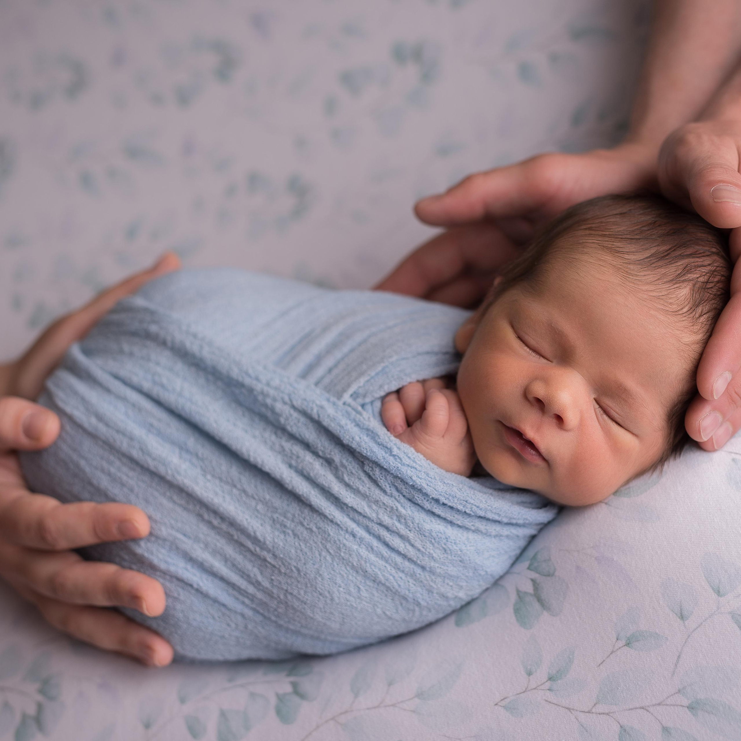 Артем, 10 дней