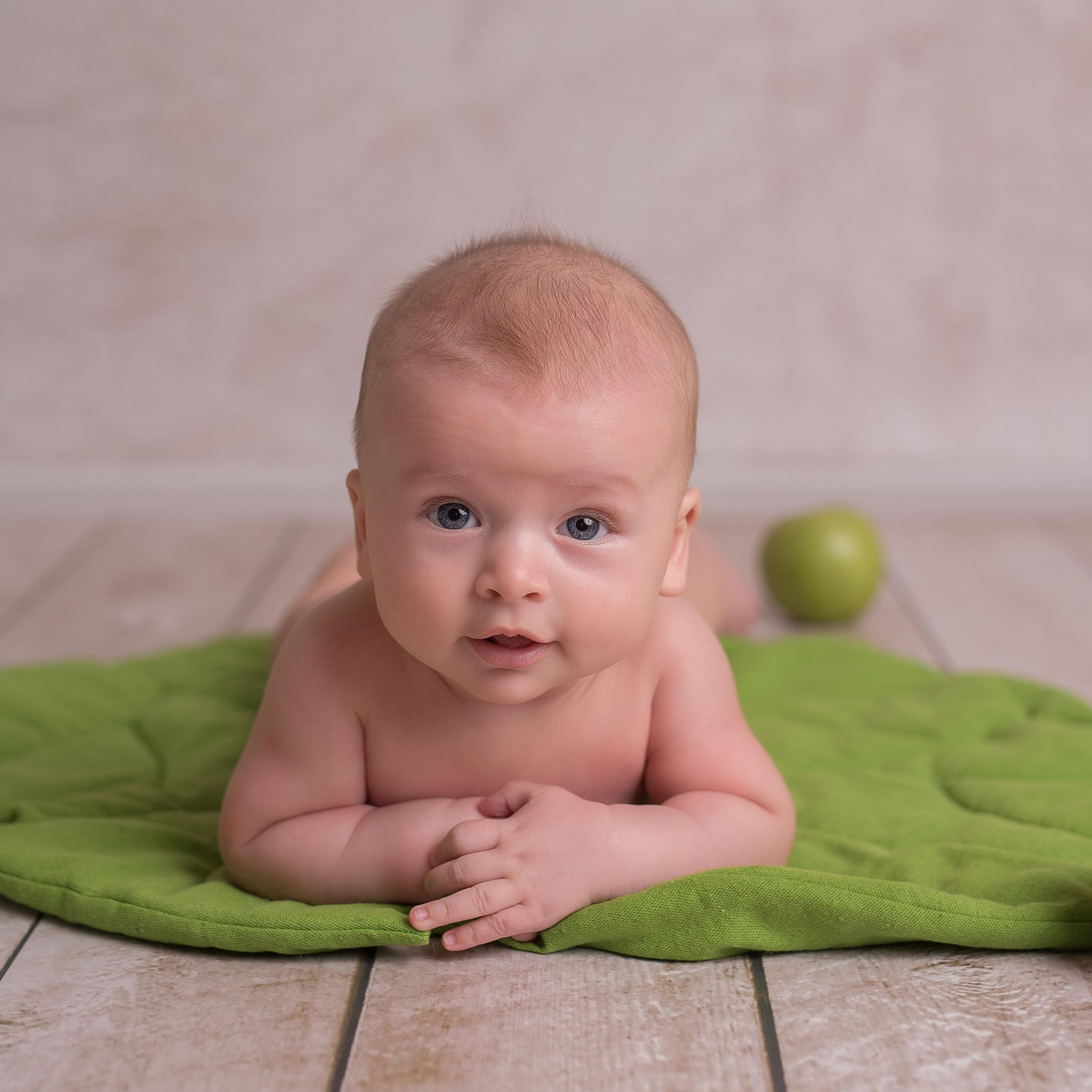 Алексей, 4 месяца