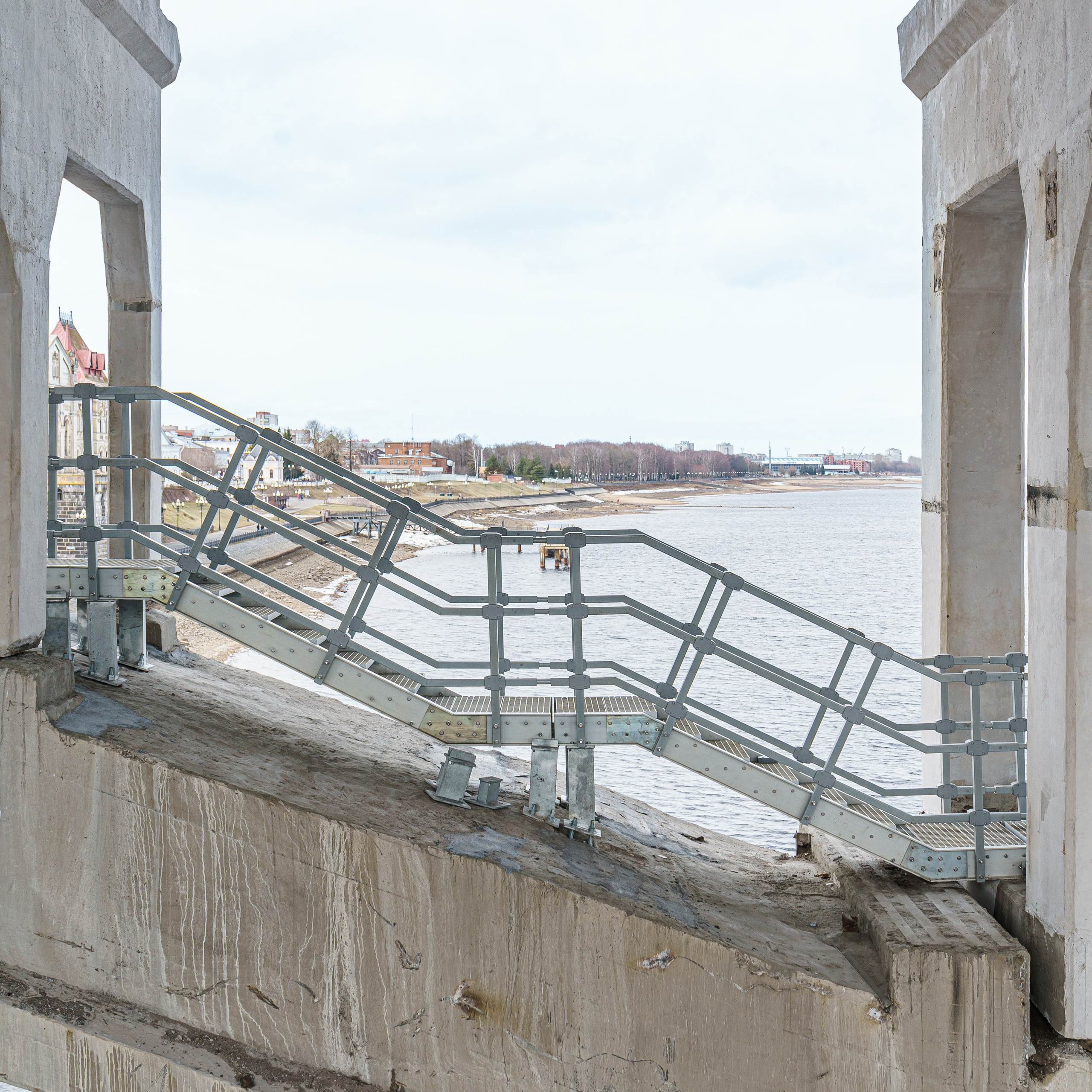 Волжский мост, рыбинск. Интерьерная съемка в Ярославле, Москве, Санкт-Петербурге