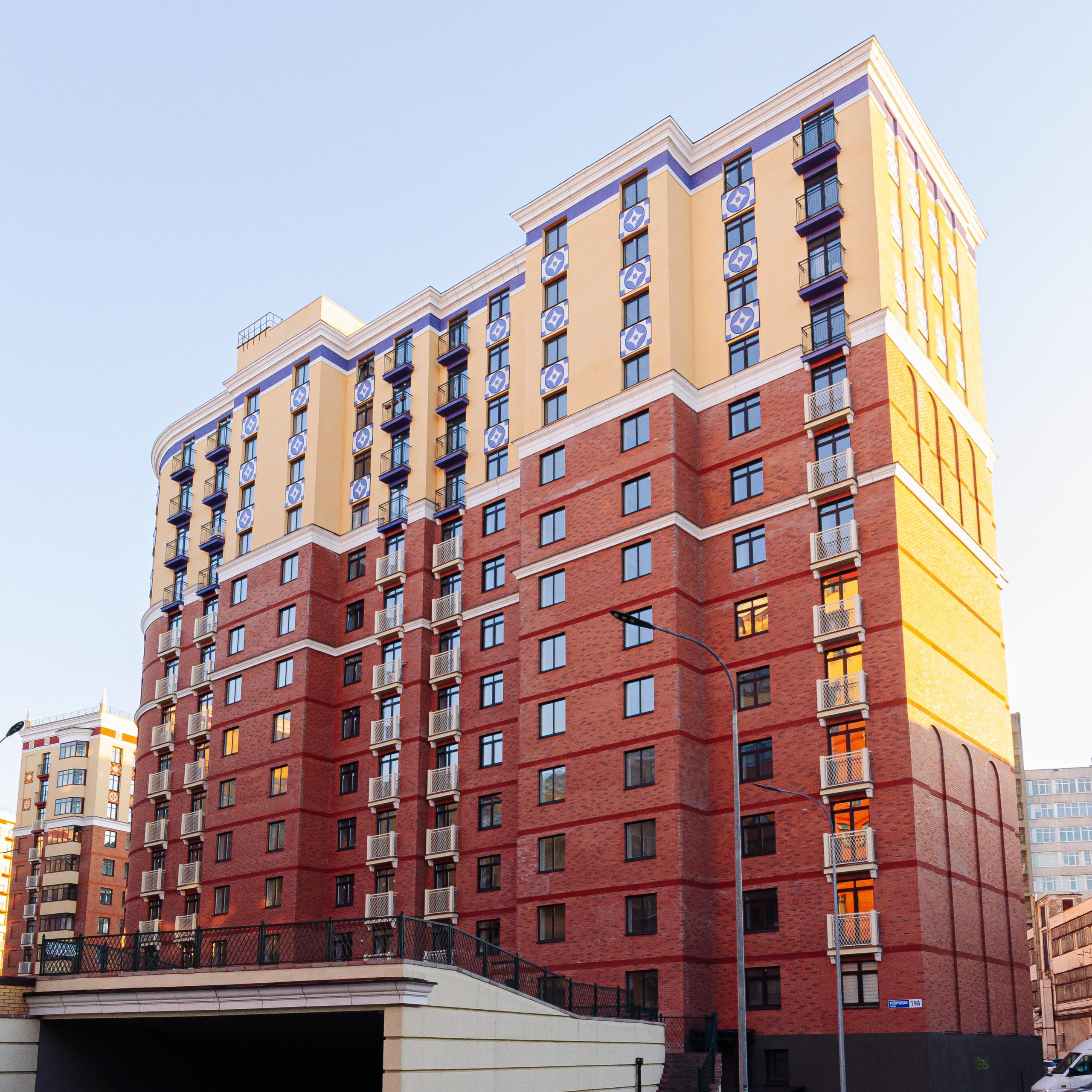 Фасады зданий. Интерьерная съемка в Ярославле, Москве, Санкт-Петербурге