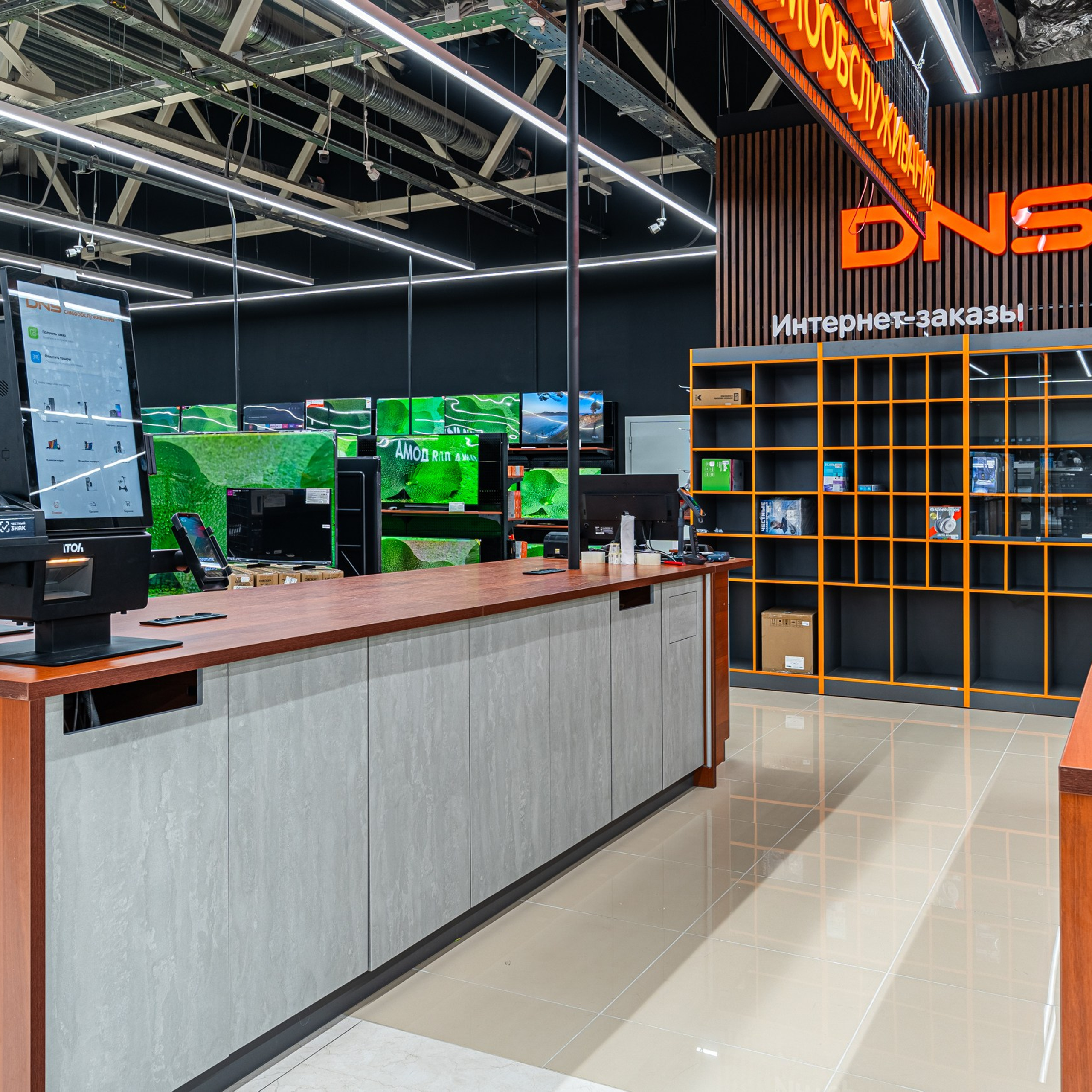 DNS. Интерьерная съемка в Ярославле, Москве, Санкт-Петербурге