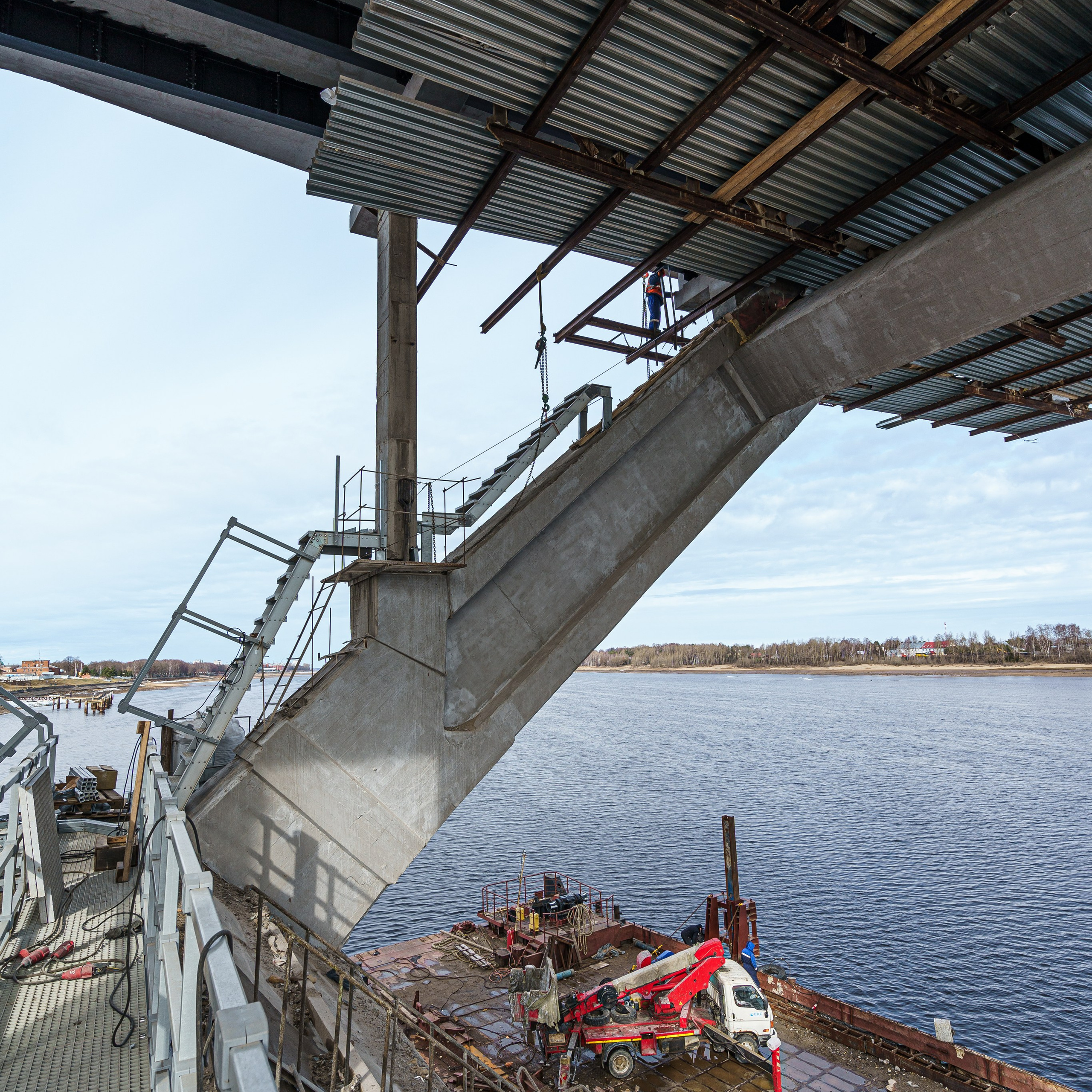 Волжский мост, рыбинск. Интерьерная съемка в Ярославле, Москве, Санкт-Петербурге