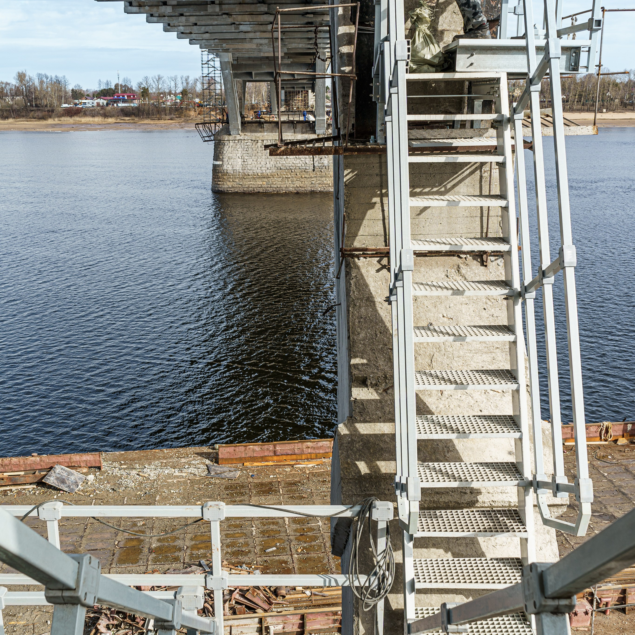 Волжский мост, рыбинск. Интерьерная съемка в Ярославле, Москве, Санкт-Петербурге