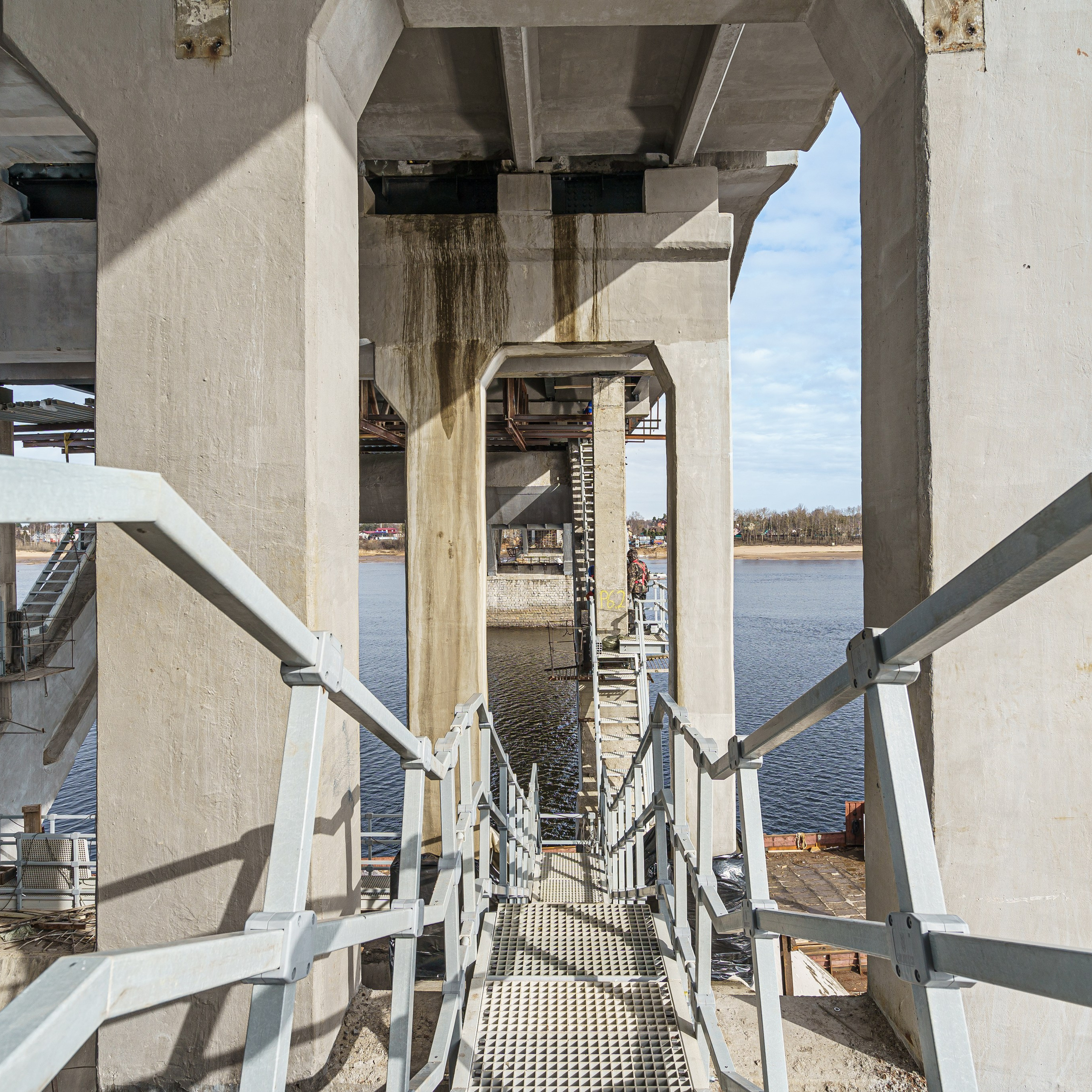 Волжский мост, рыбинск. Интерьерная съемка в Ярославле, Москве, Санкт-Петербурге