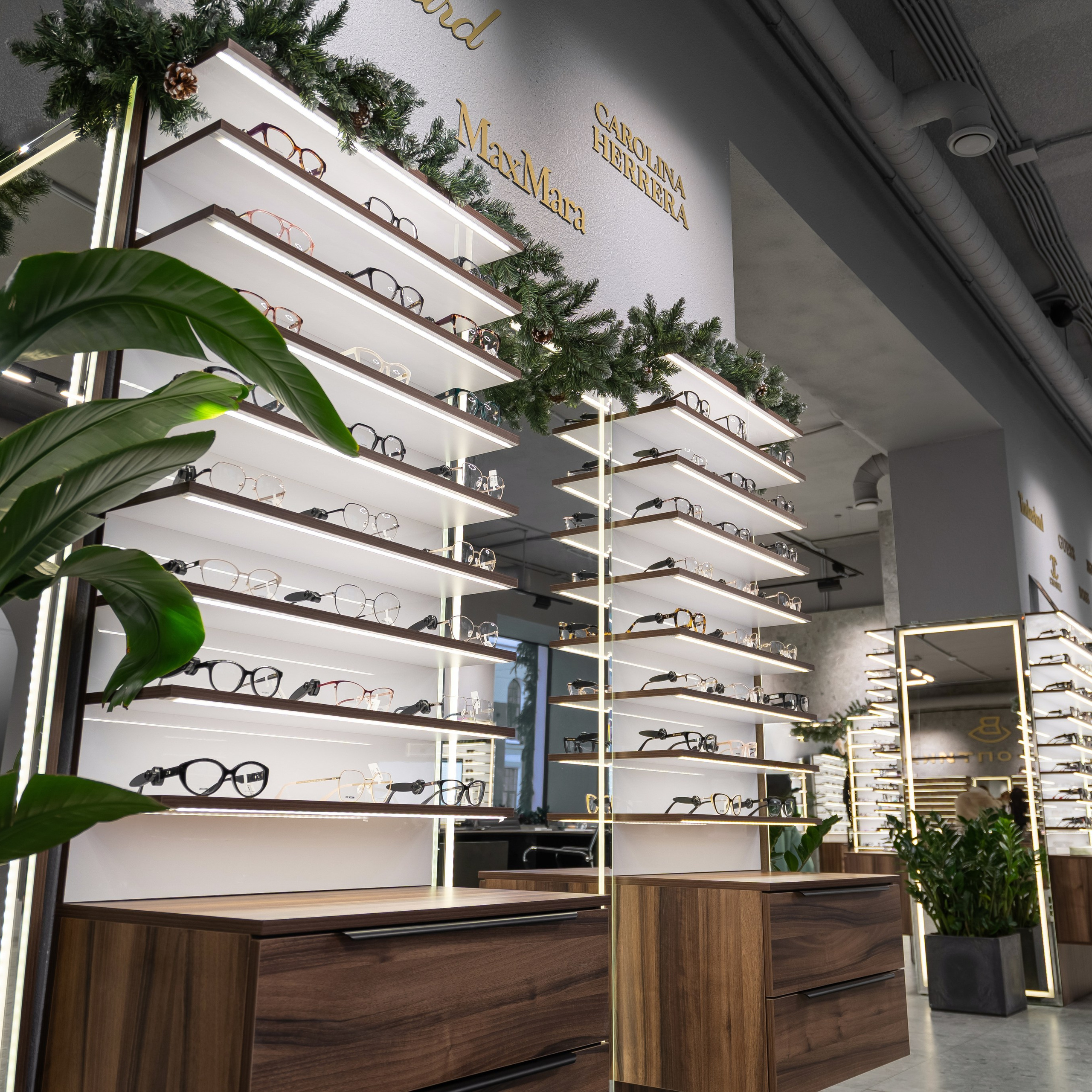 BAG оптика. Интерьерная съемка в Ярославле, Москве, Санкт-Петербурге