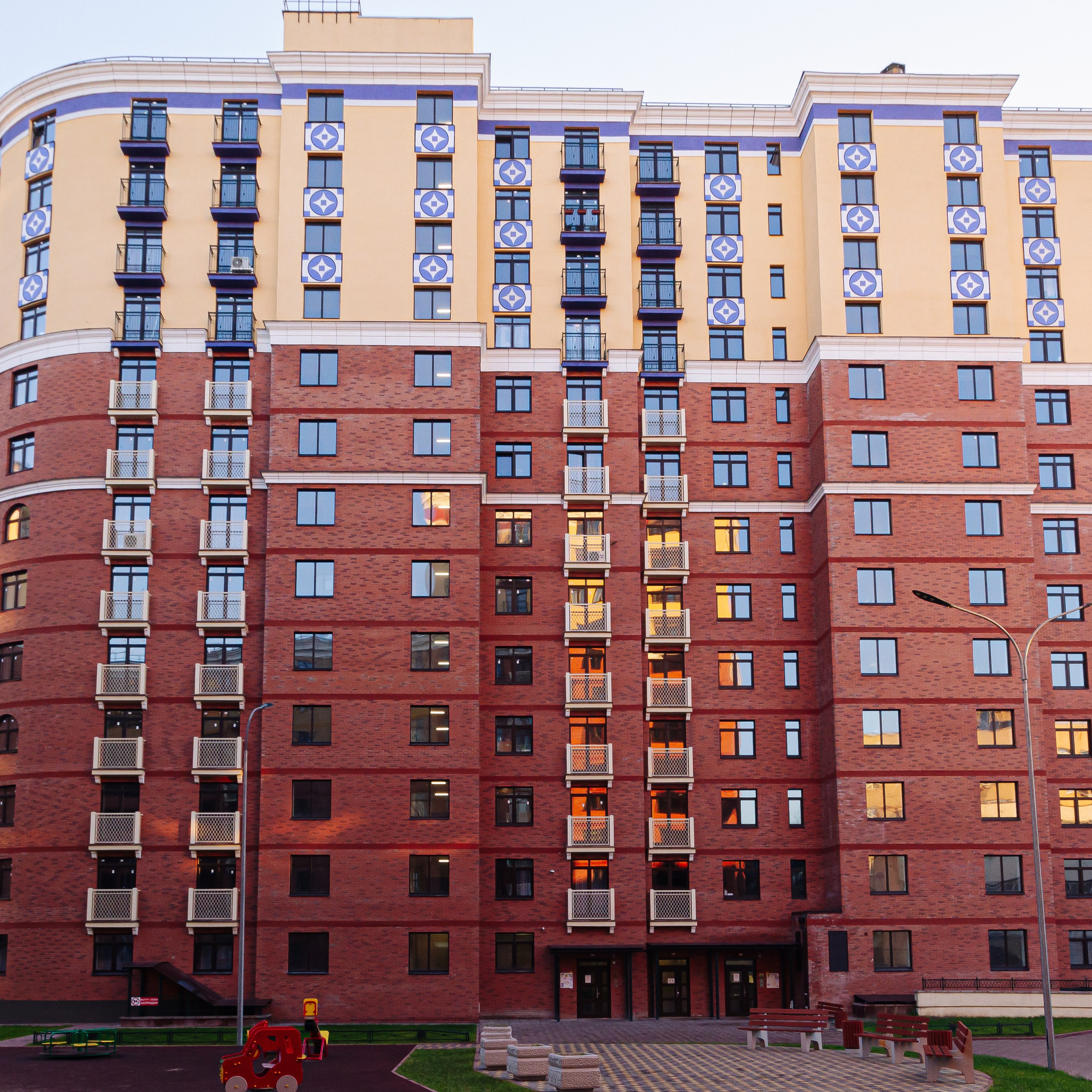 Фасады зданий. Интерьерная съемка в Ярославле, Москве, Санкт-Петербурге