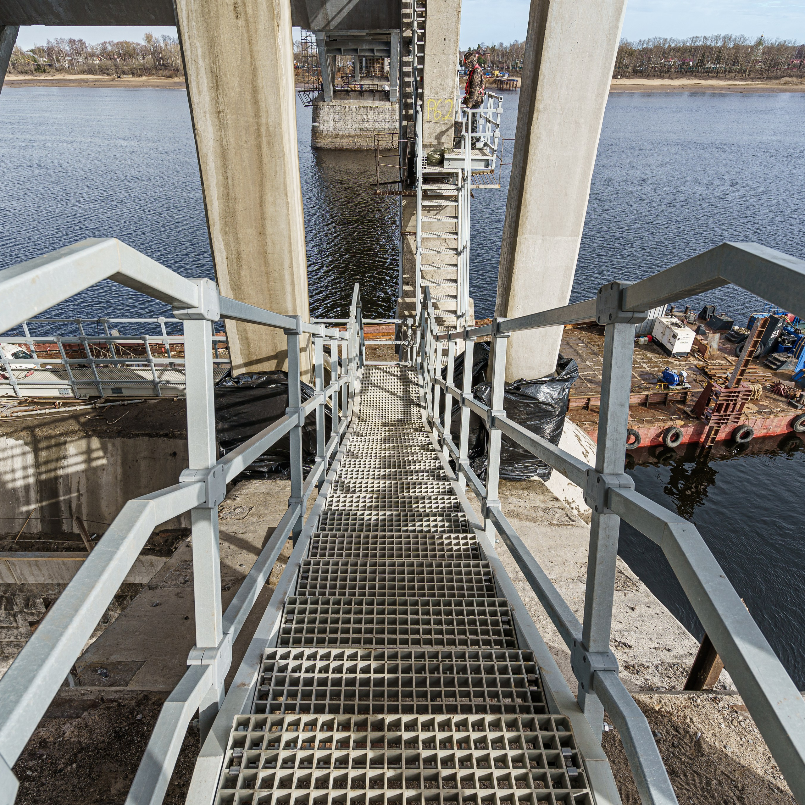 Волжский мост, рыбинск. Интерьерная съемка в Ярославле, Москве, Санкт-Петербурге